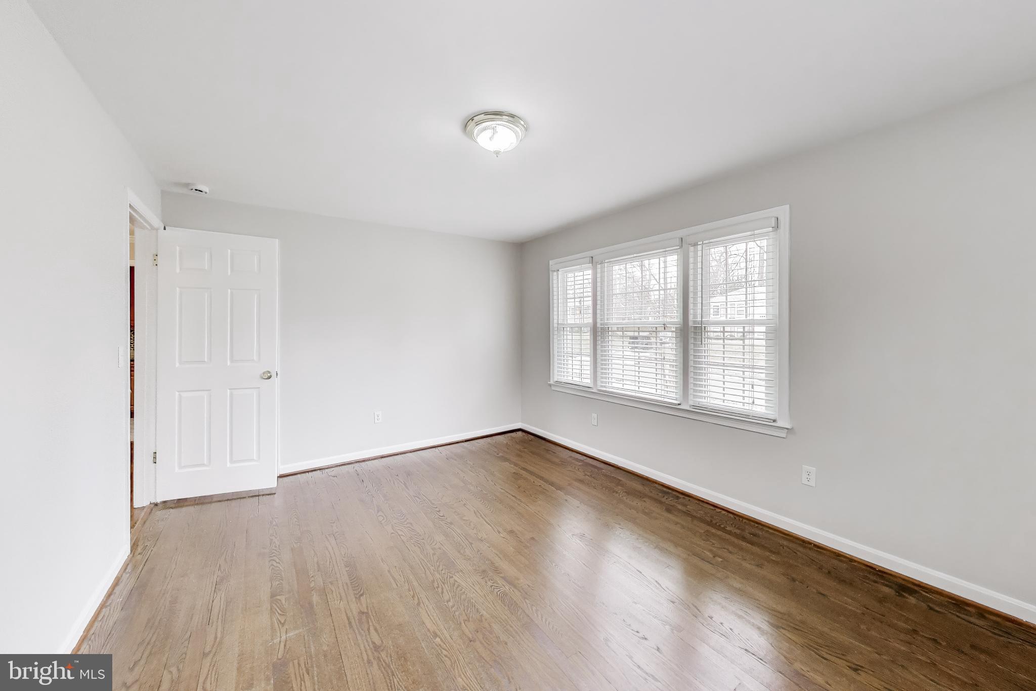 NORTH SPRINGFIELD - Residential