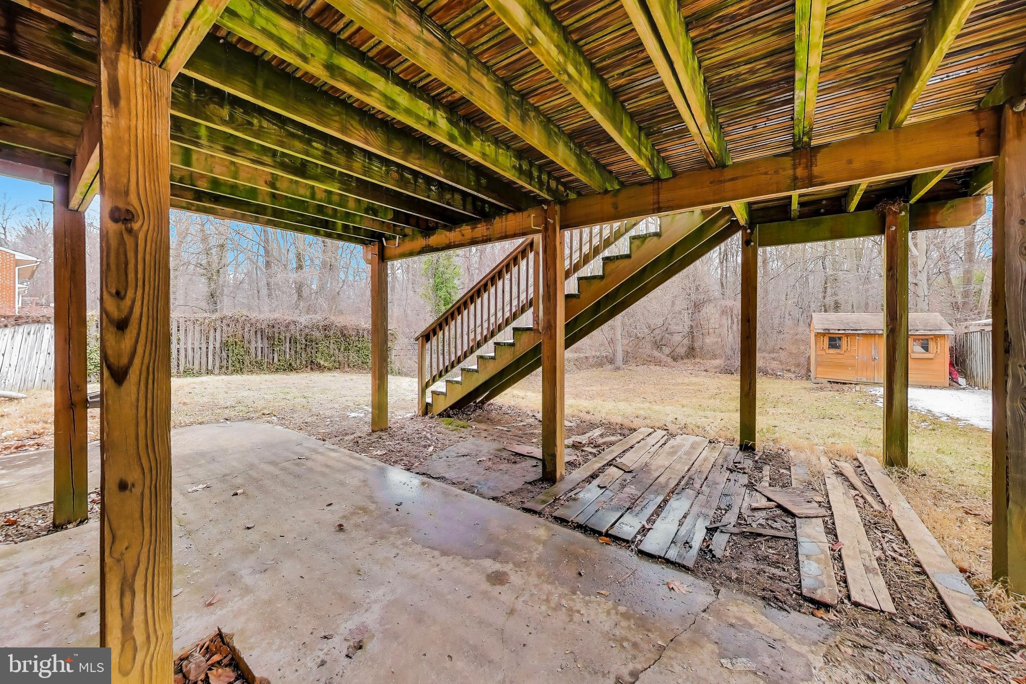 NORTH SPRINGFIELD - Residential