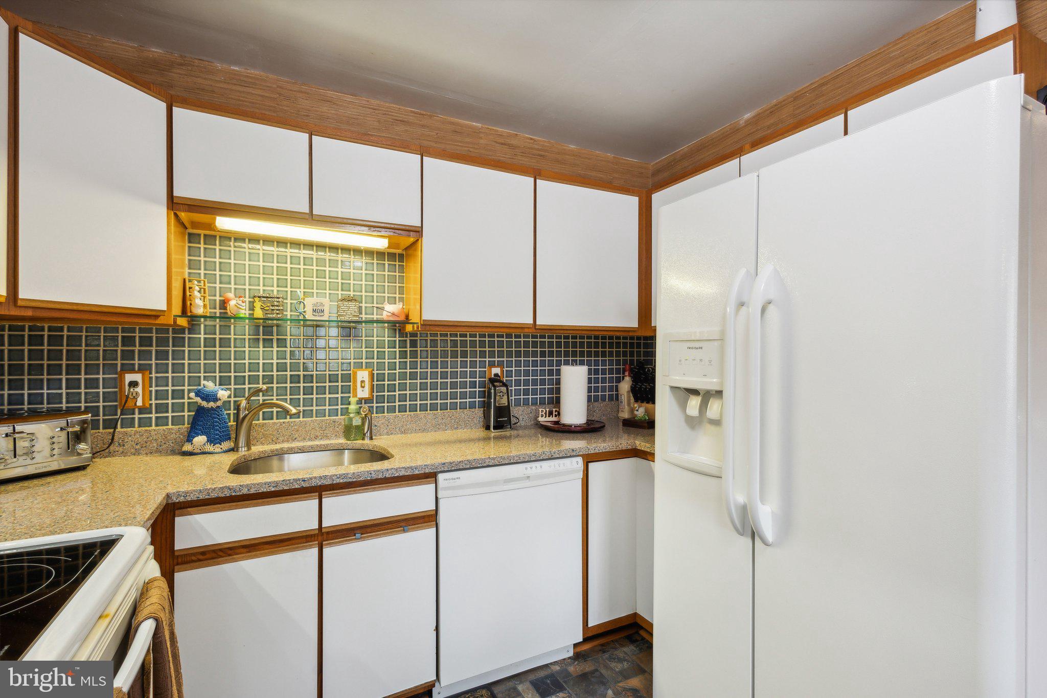 WILLOWBROOK - Residential