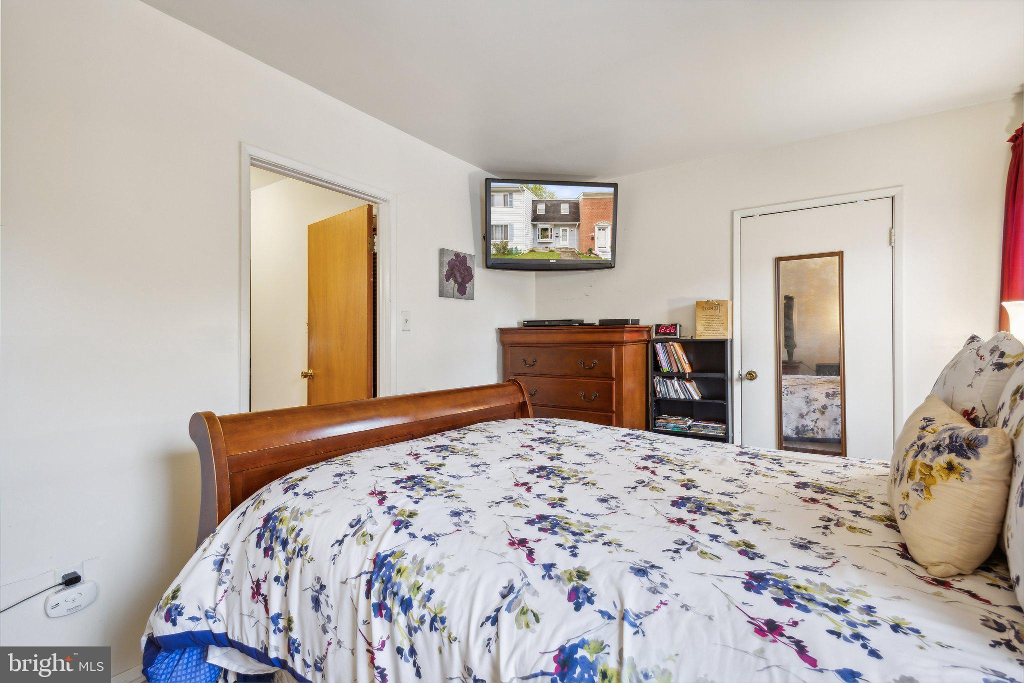 WILLOWBROOK - Residential