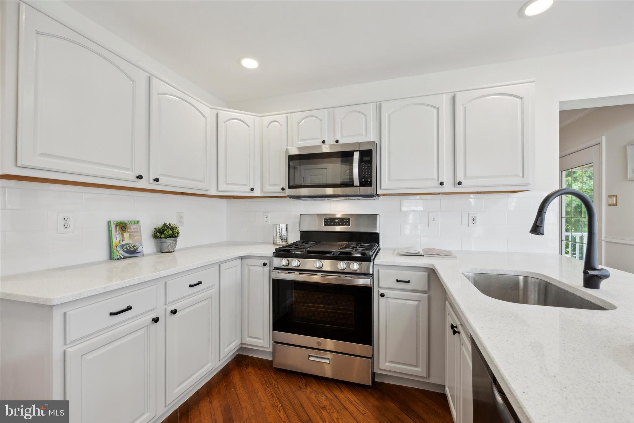 DEER RUN ESTATES - Residential