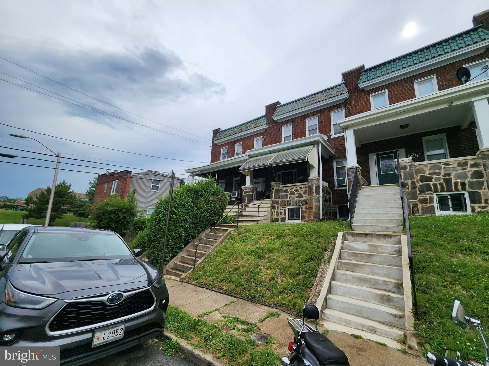 2049 WHEELER AVENUE