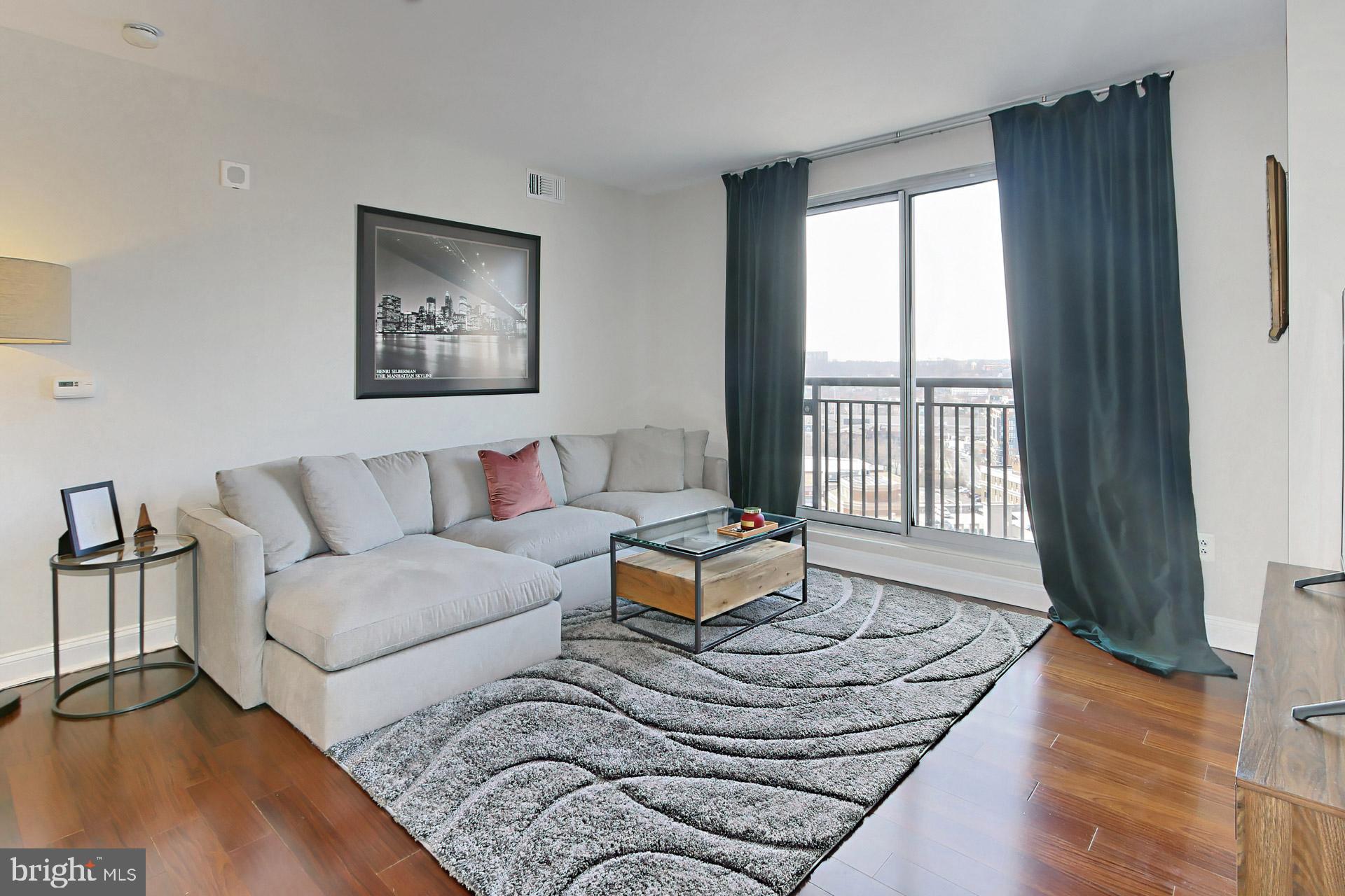 THE JAMIESON - Residential