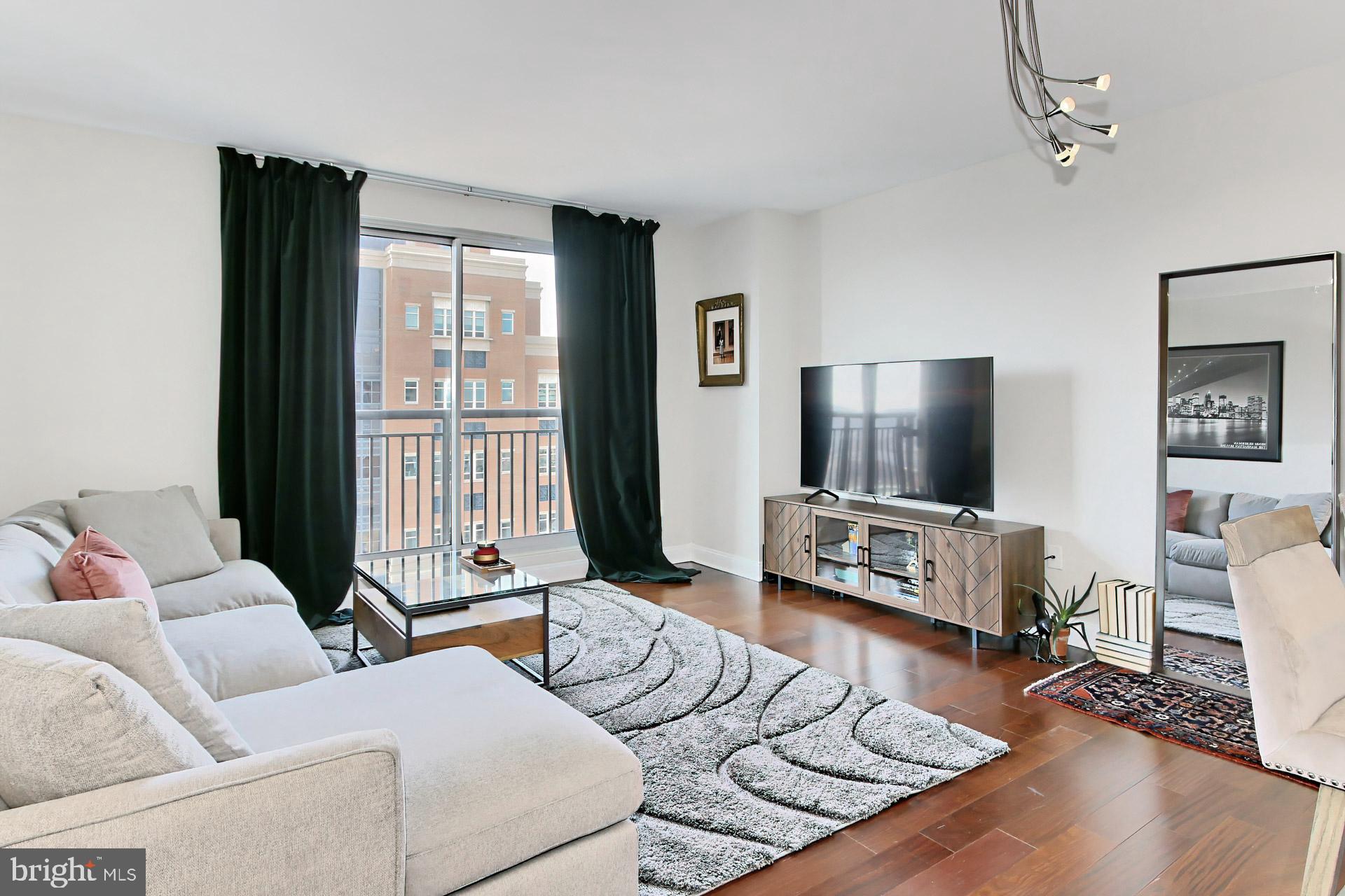 THE JAMIESON - Residential