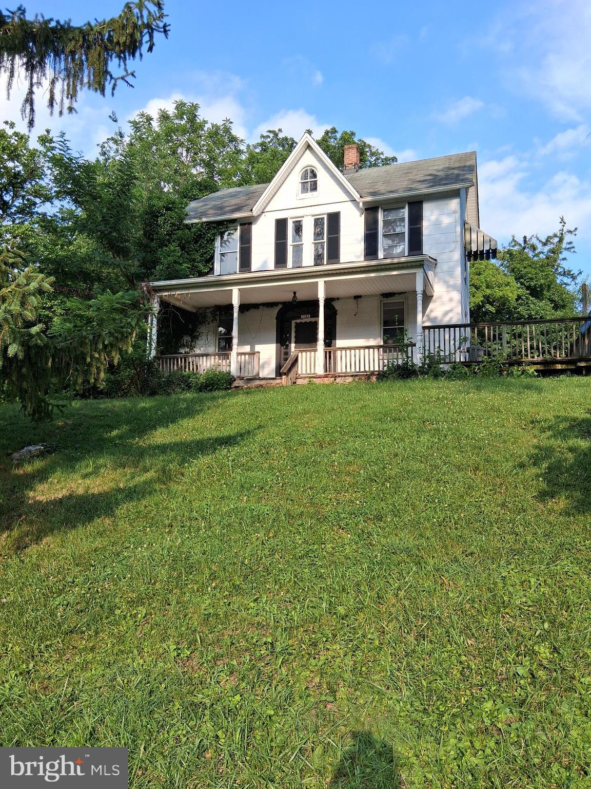 7725 YORK ROAD