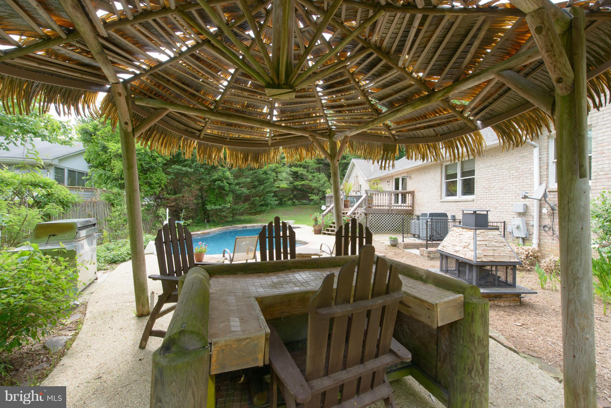 HILLSMERE SHORES - Residential