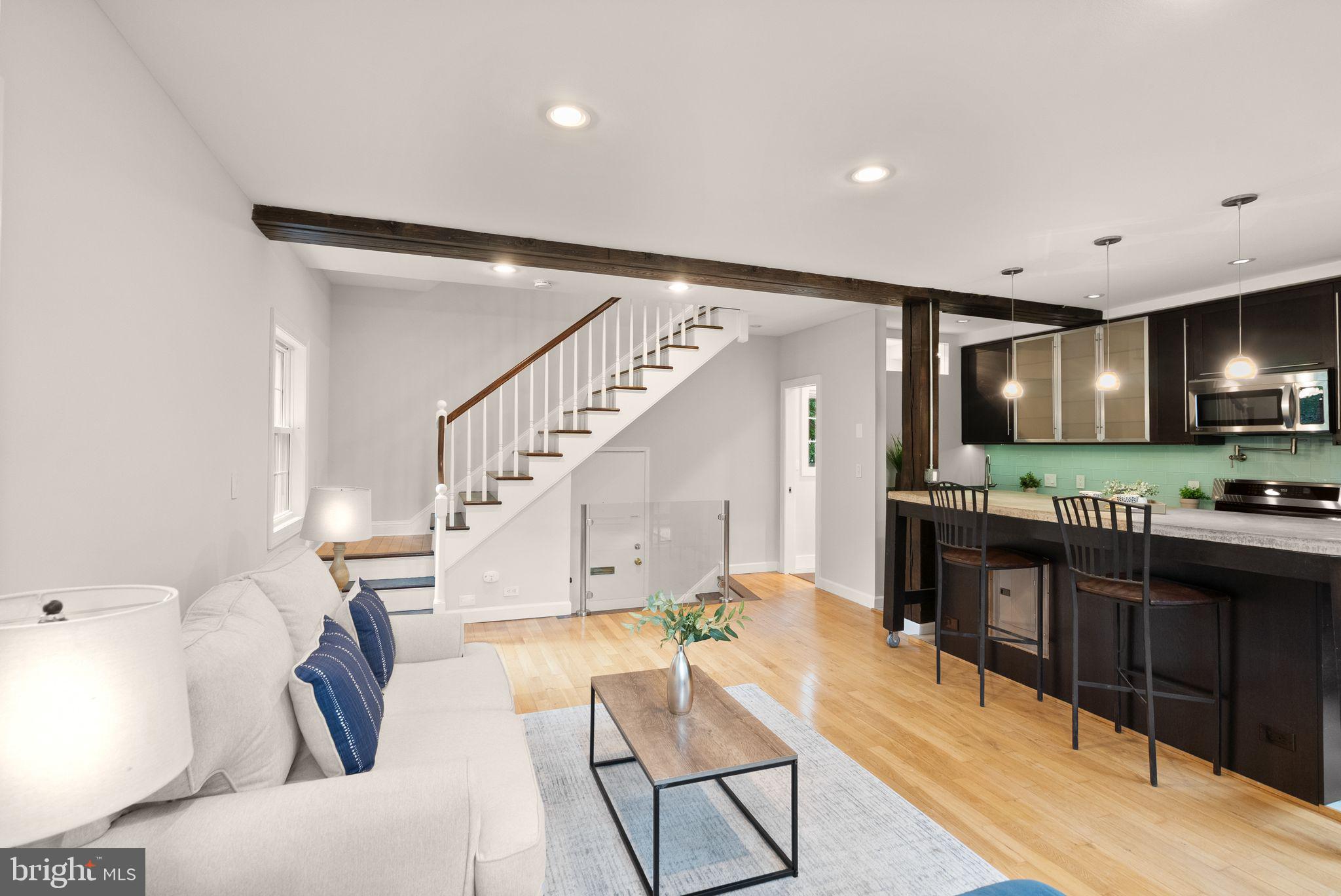 3603 GUNSTON ROAD