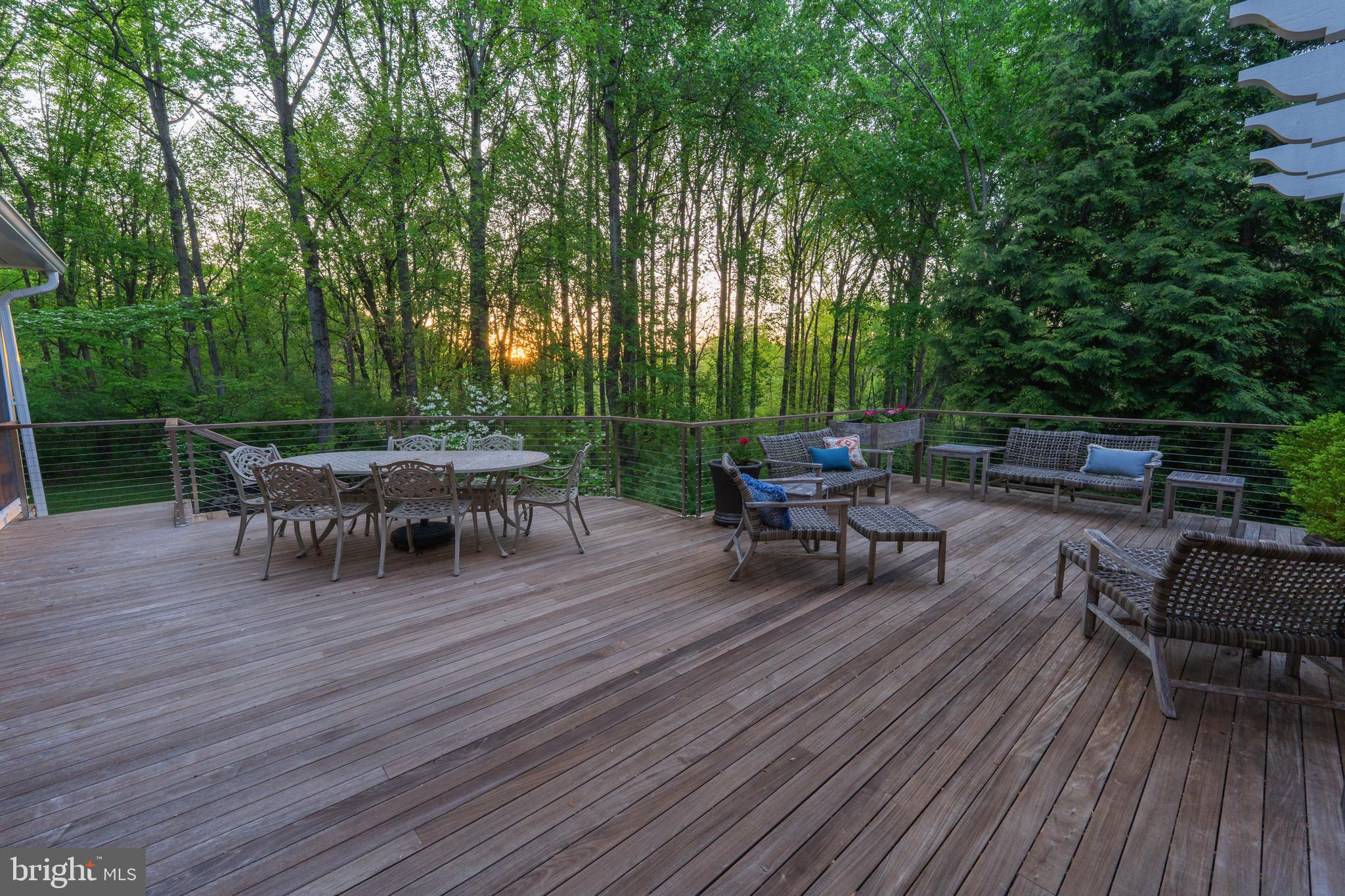 VILLAGE OF RIVER HILL - Residential