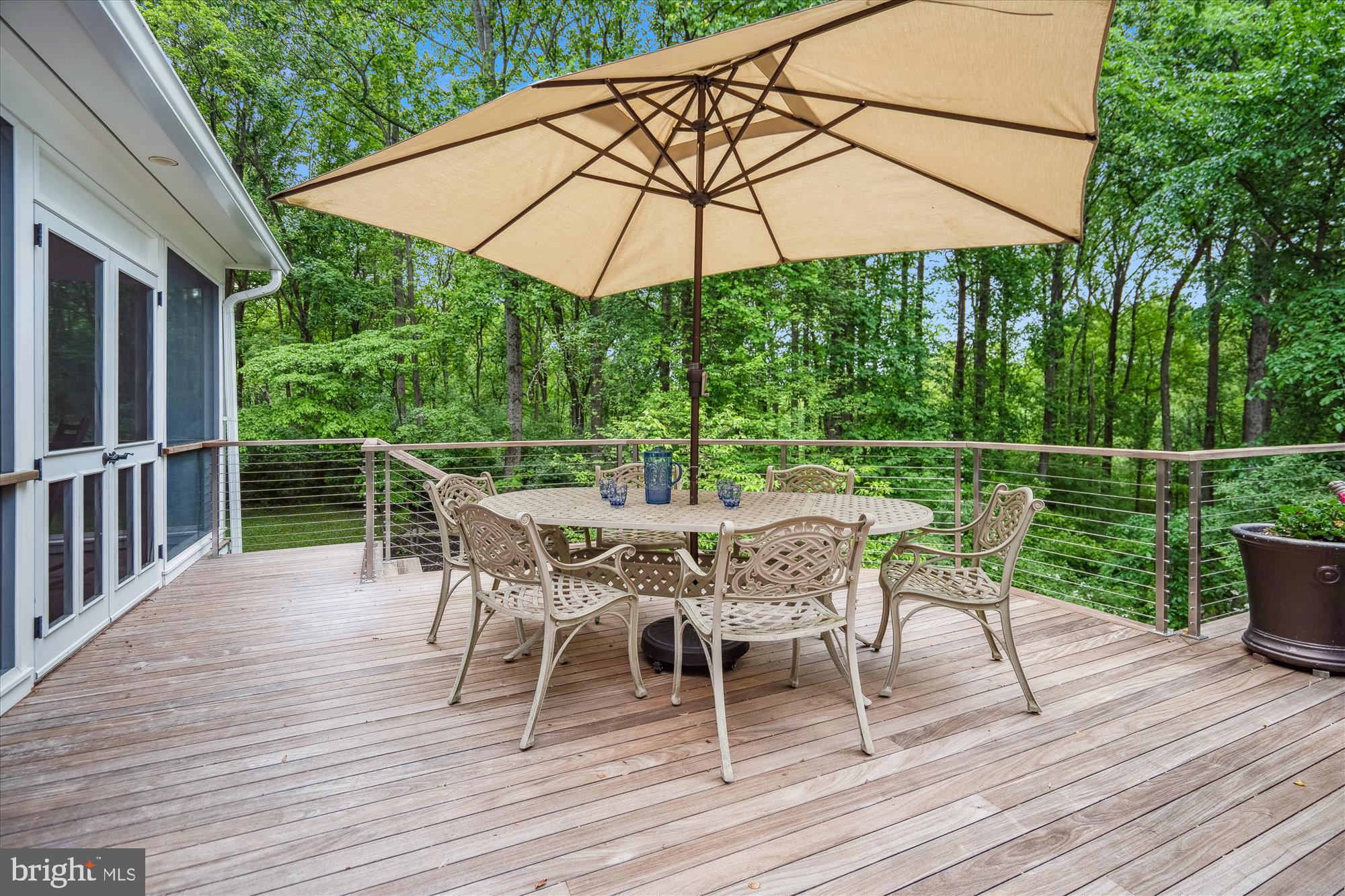 VILLAGE OF RIVER HILL - Residential