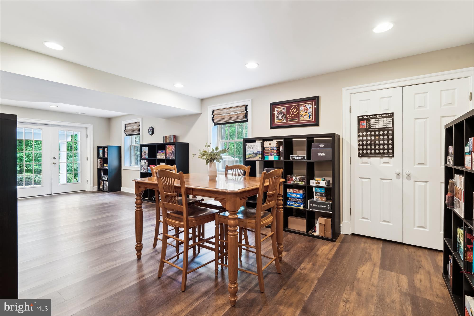 VILLAGE OF RIVER HILL - Residential