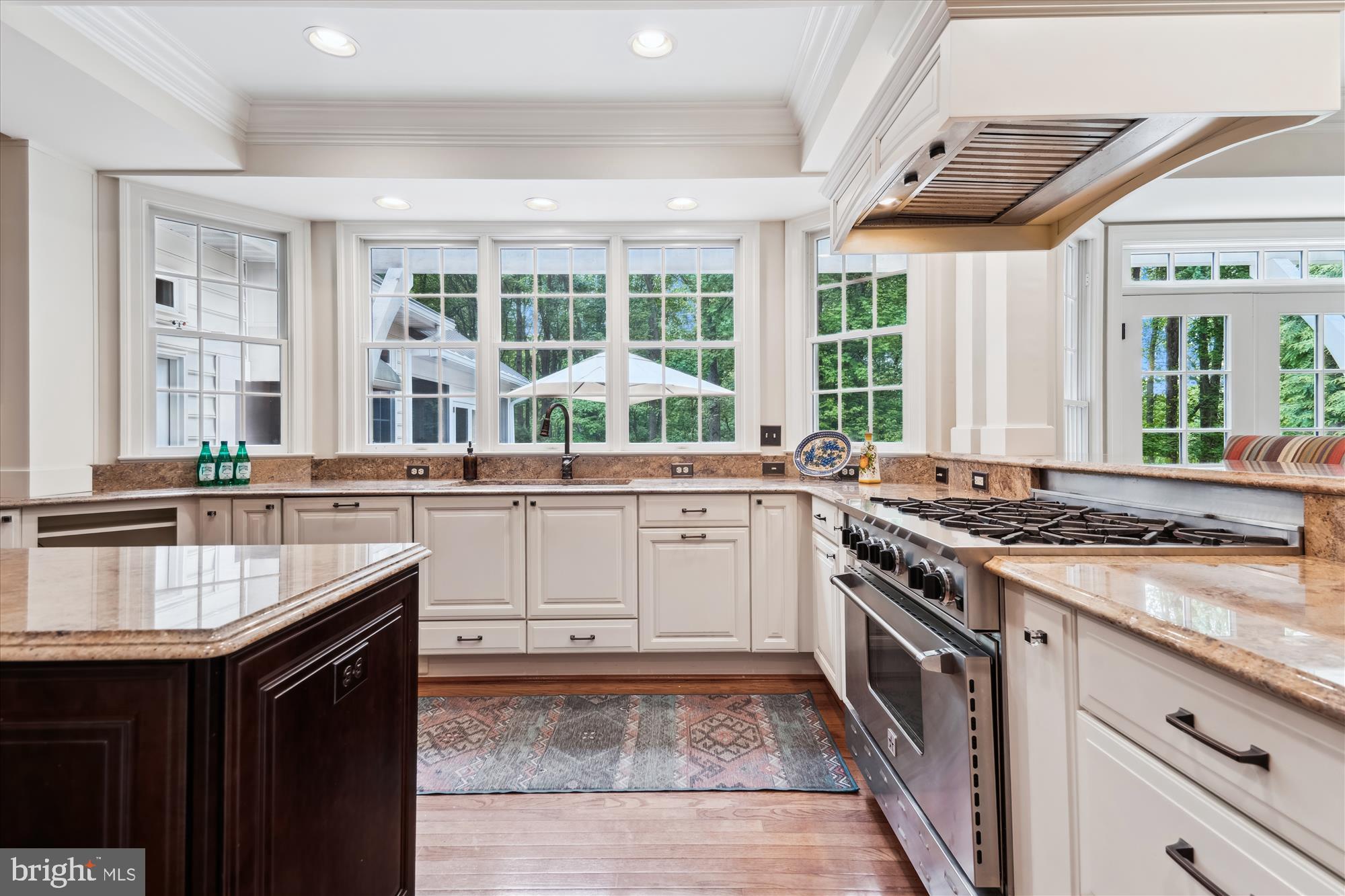 VILLAGE OF RIVER HILL - Residential