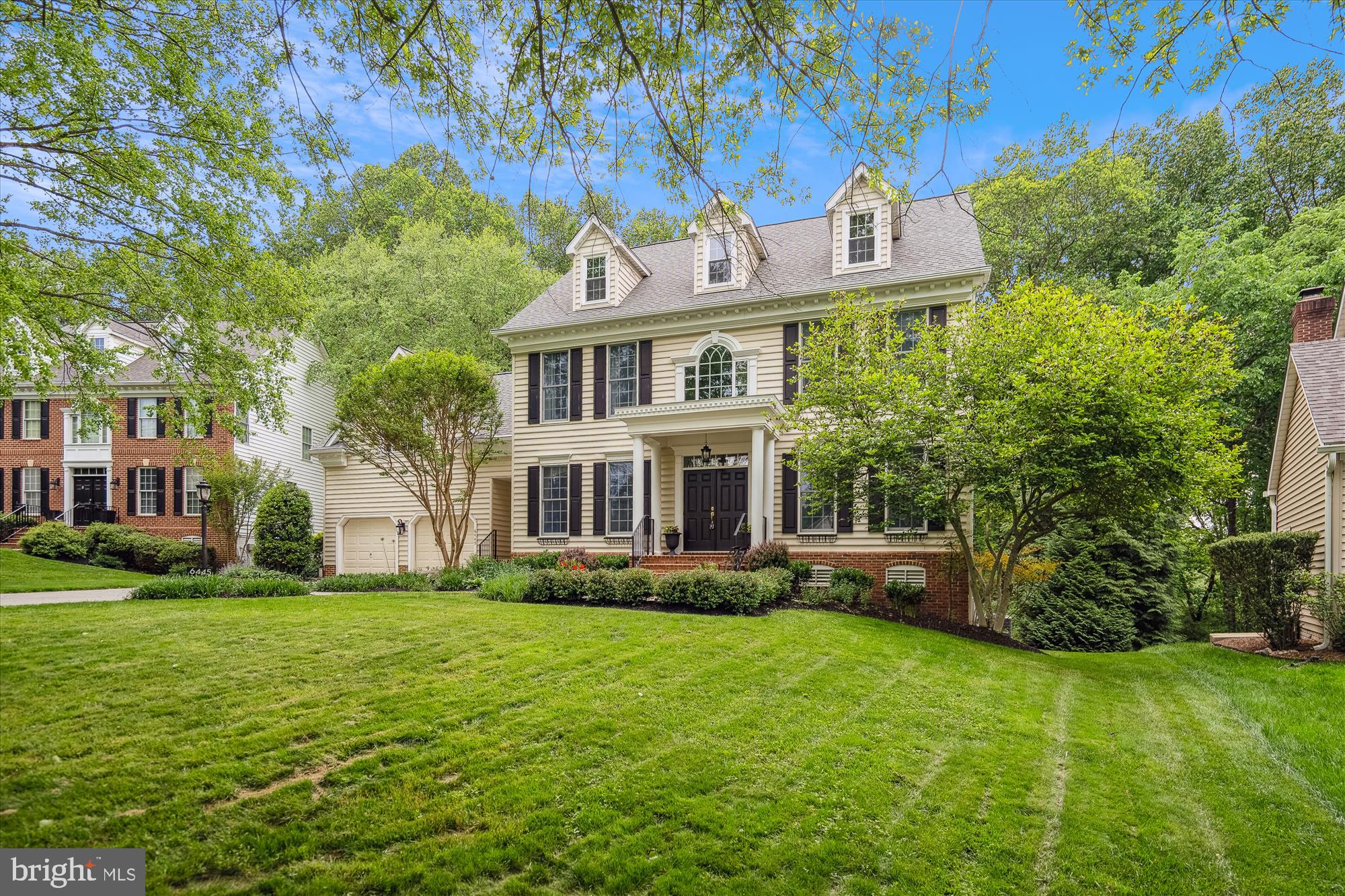 VILLAGE OF RIVER HILL - Residential