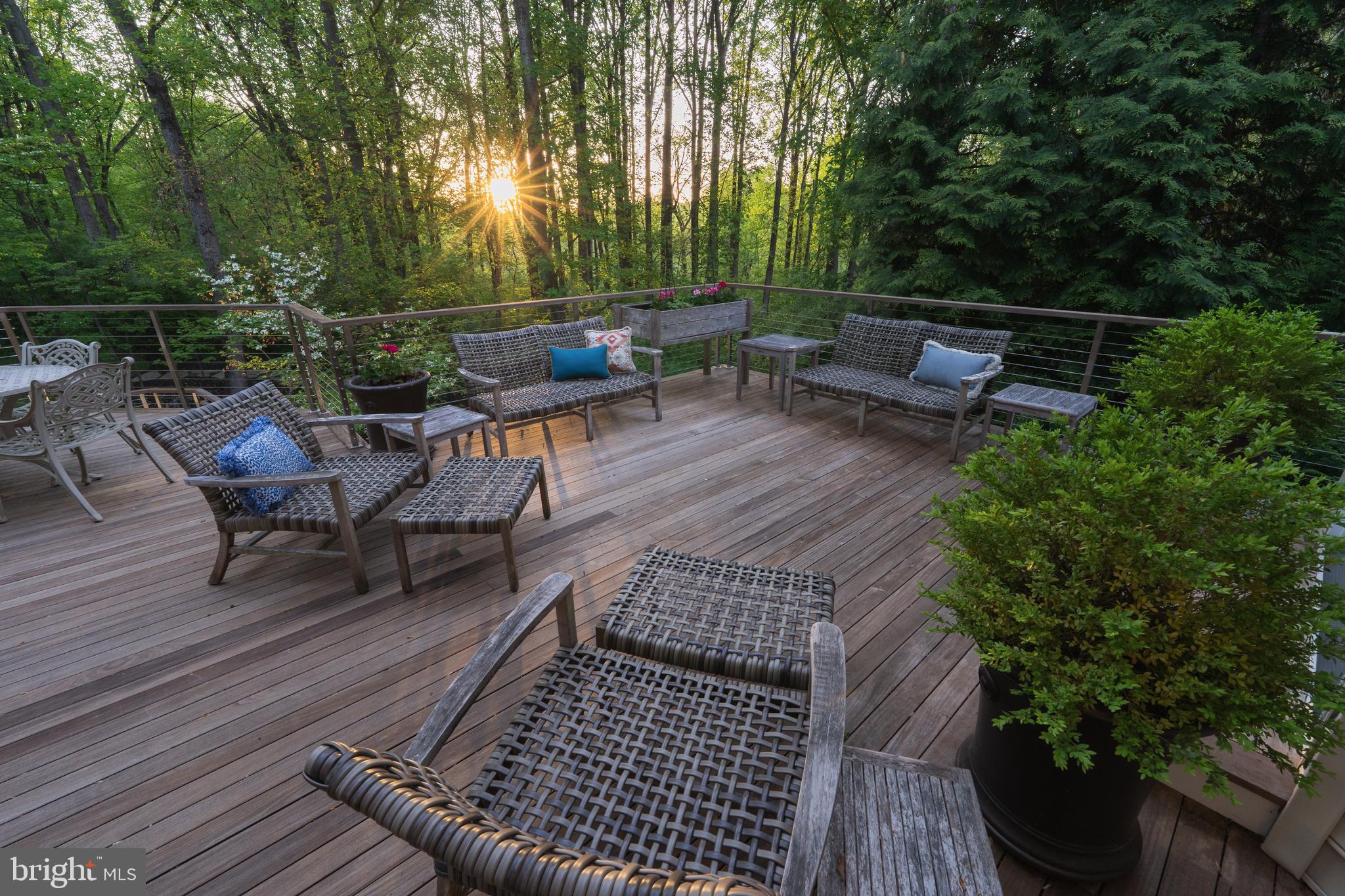 VILLAGE OF RIVER HILL - Residential