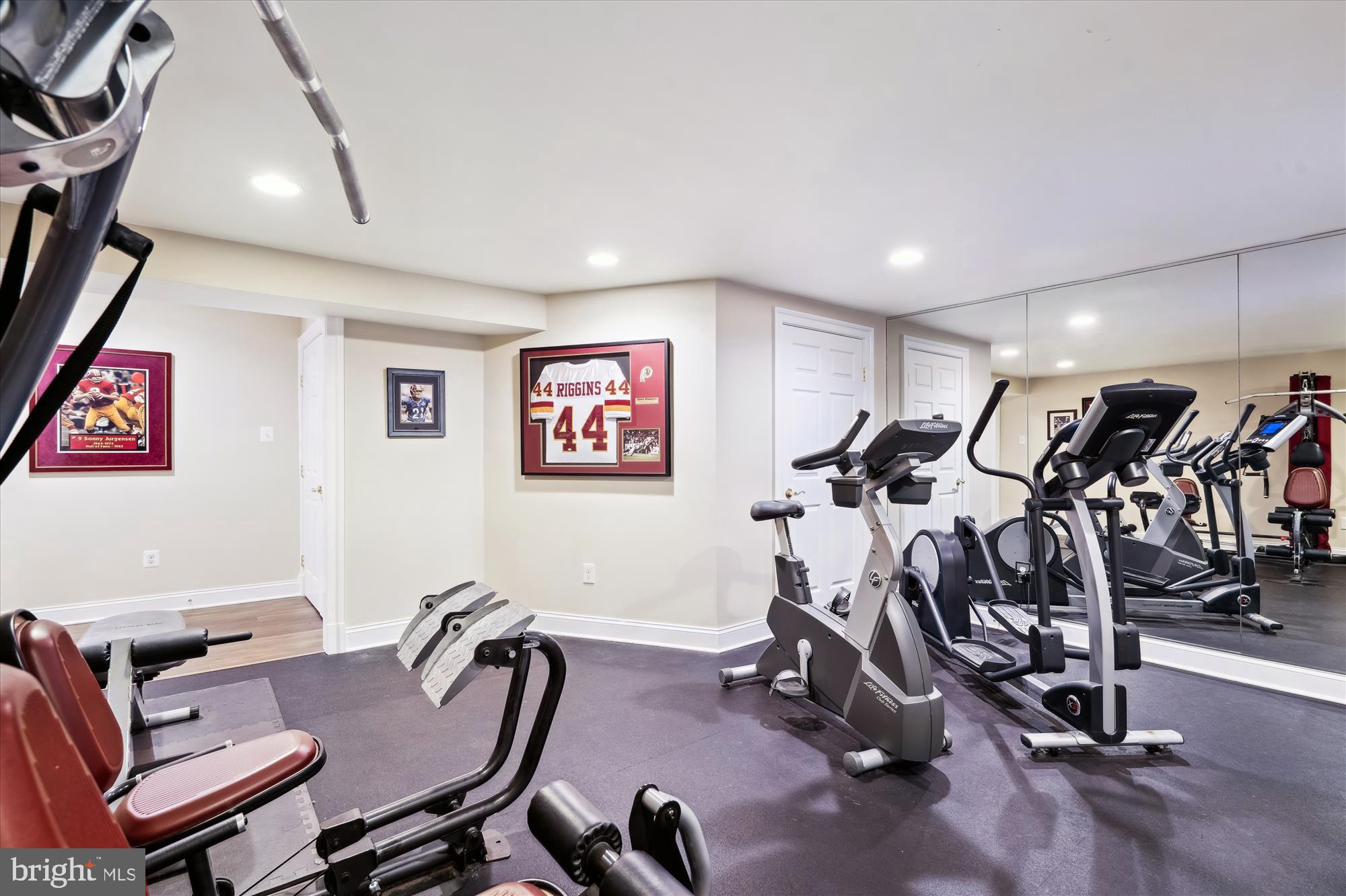 VILLAGE OF RIVER HILL - Residential