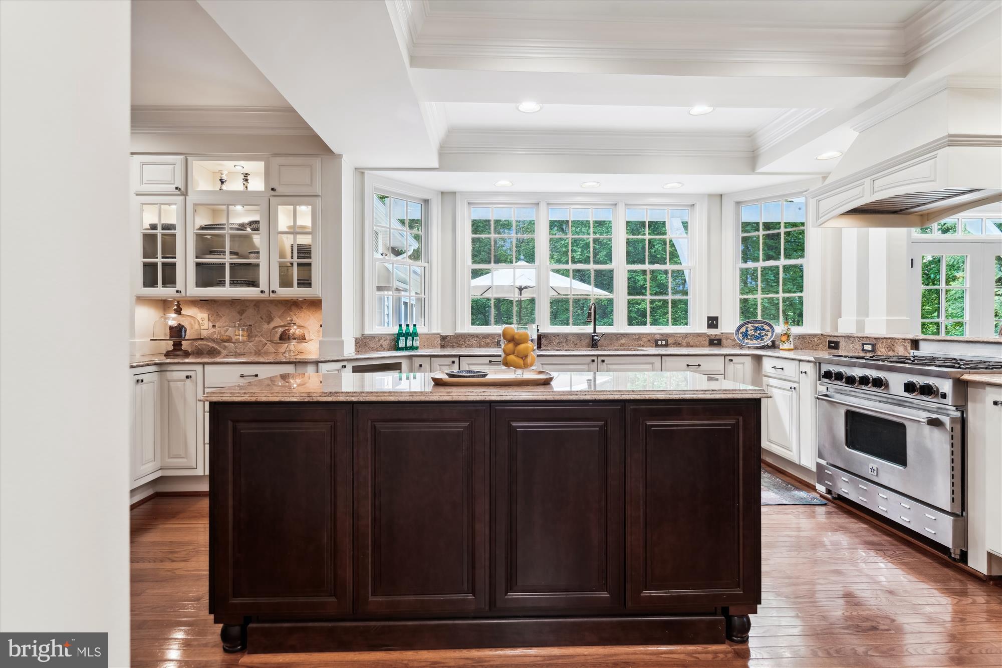 VILLAGE OF RIVER HILL - Residential