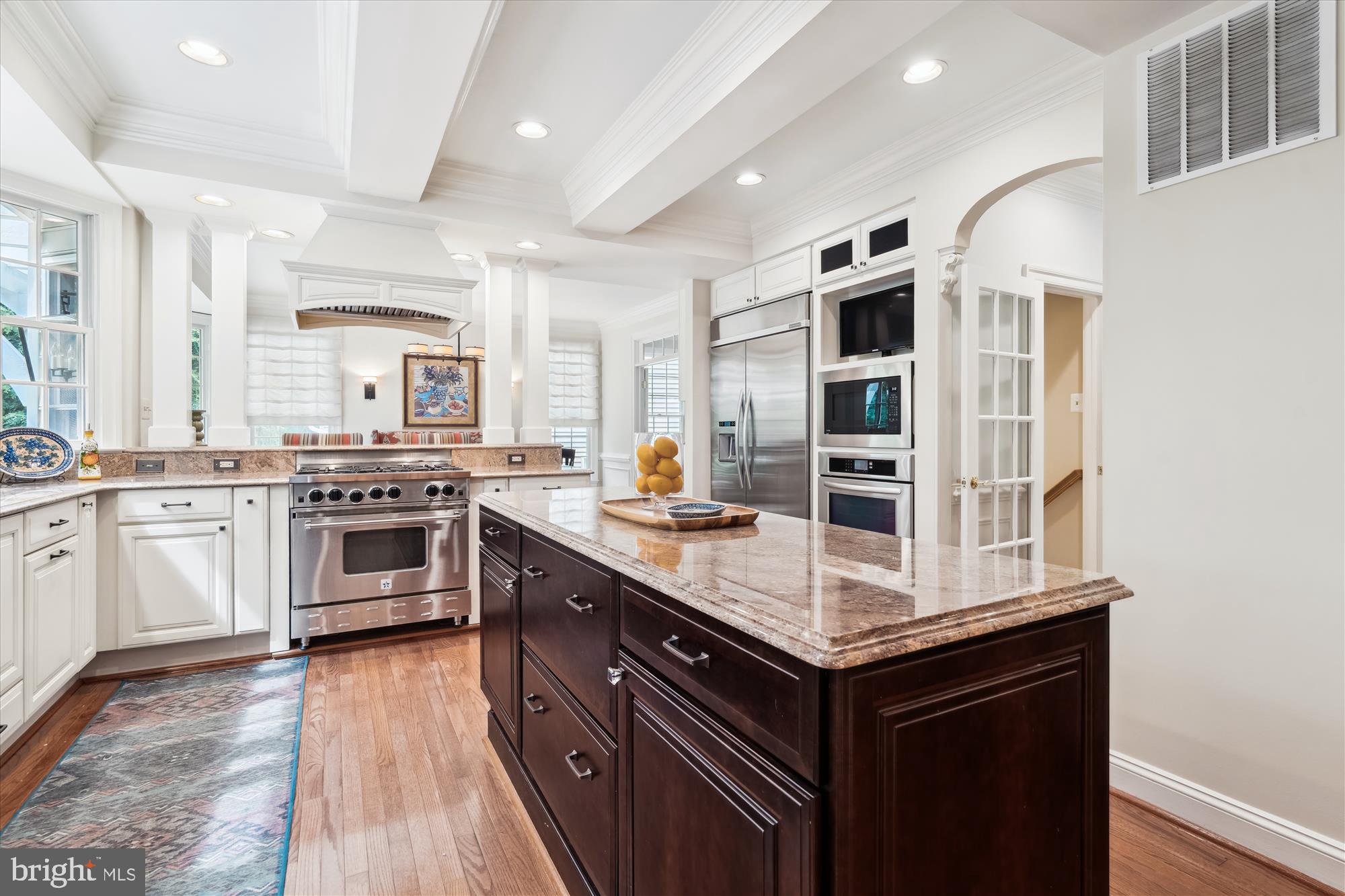 VILLAGE OF RIVER HILL - Residential