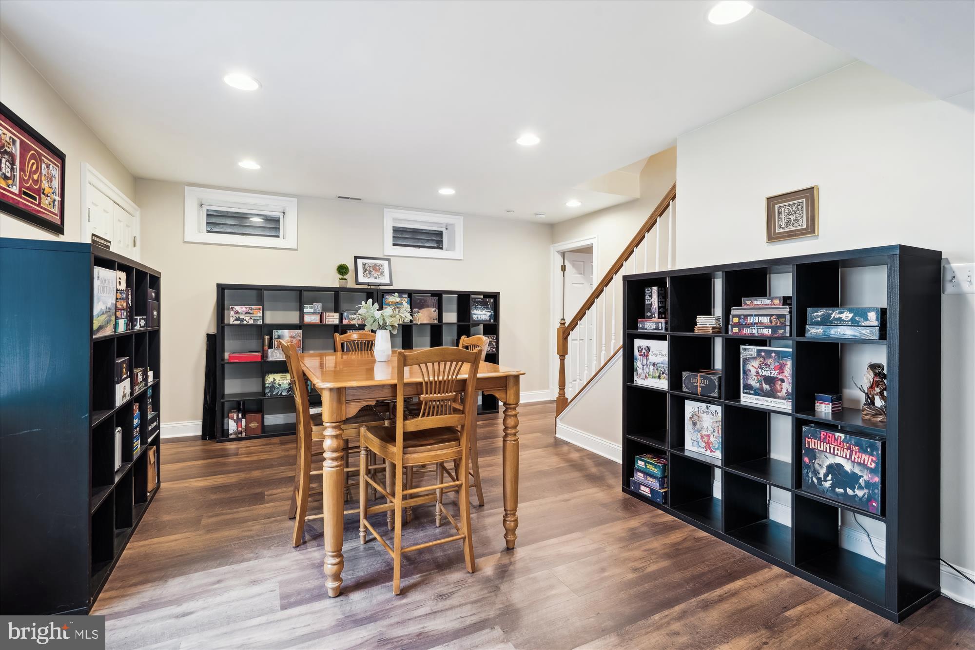 VILLAGE OF RIVER HILL - Residential