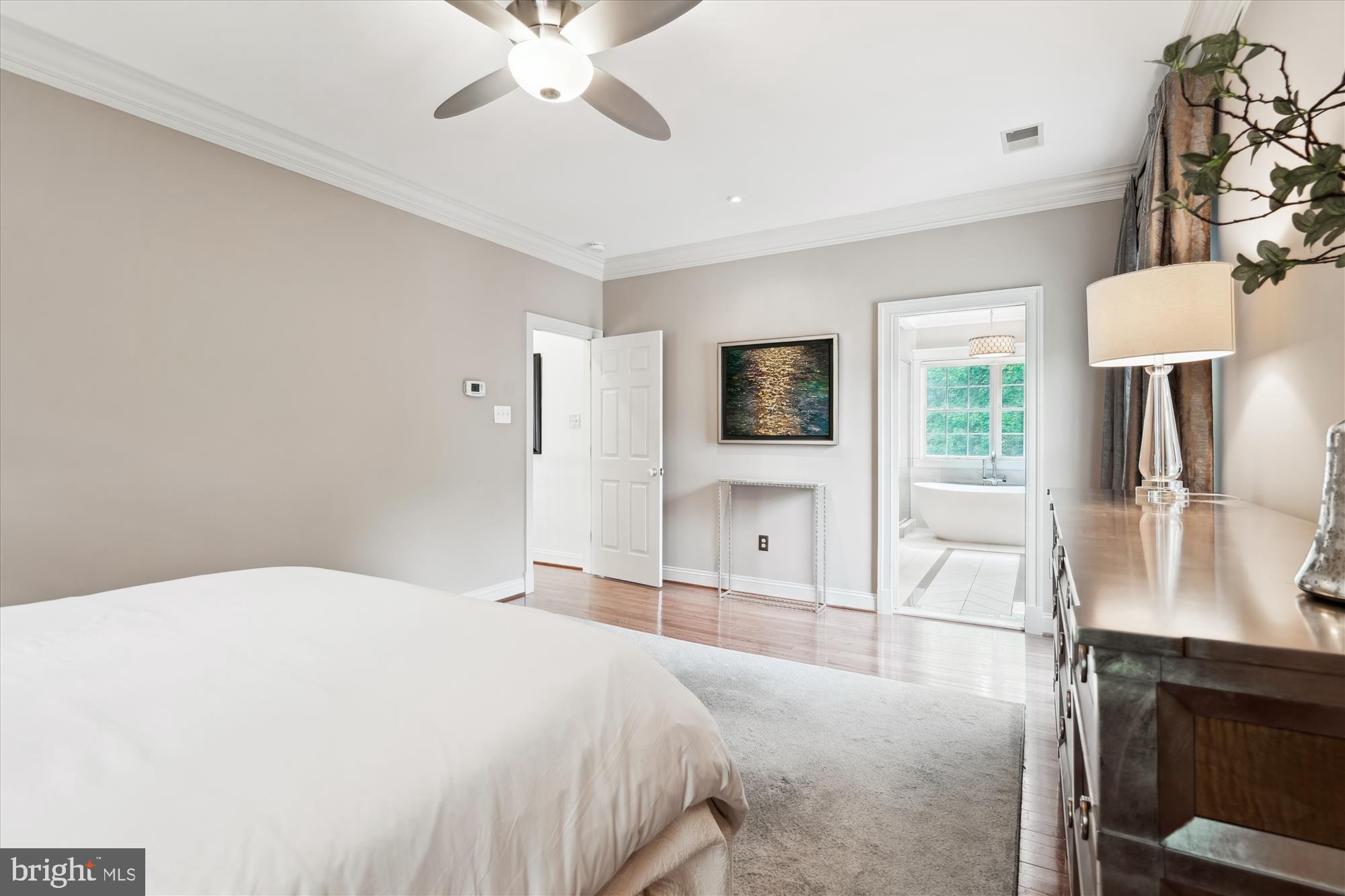 VILLAGE OF RIVER HILL - Residential