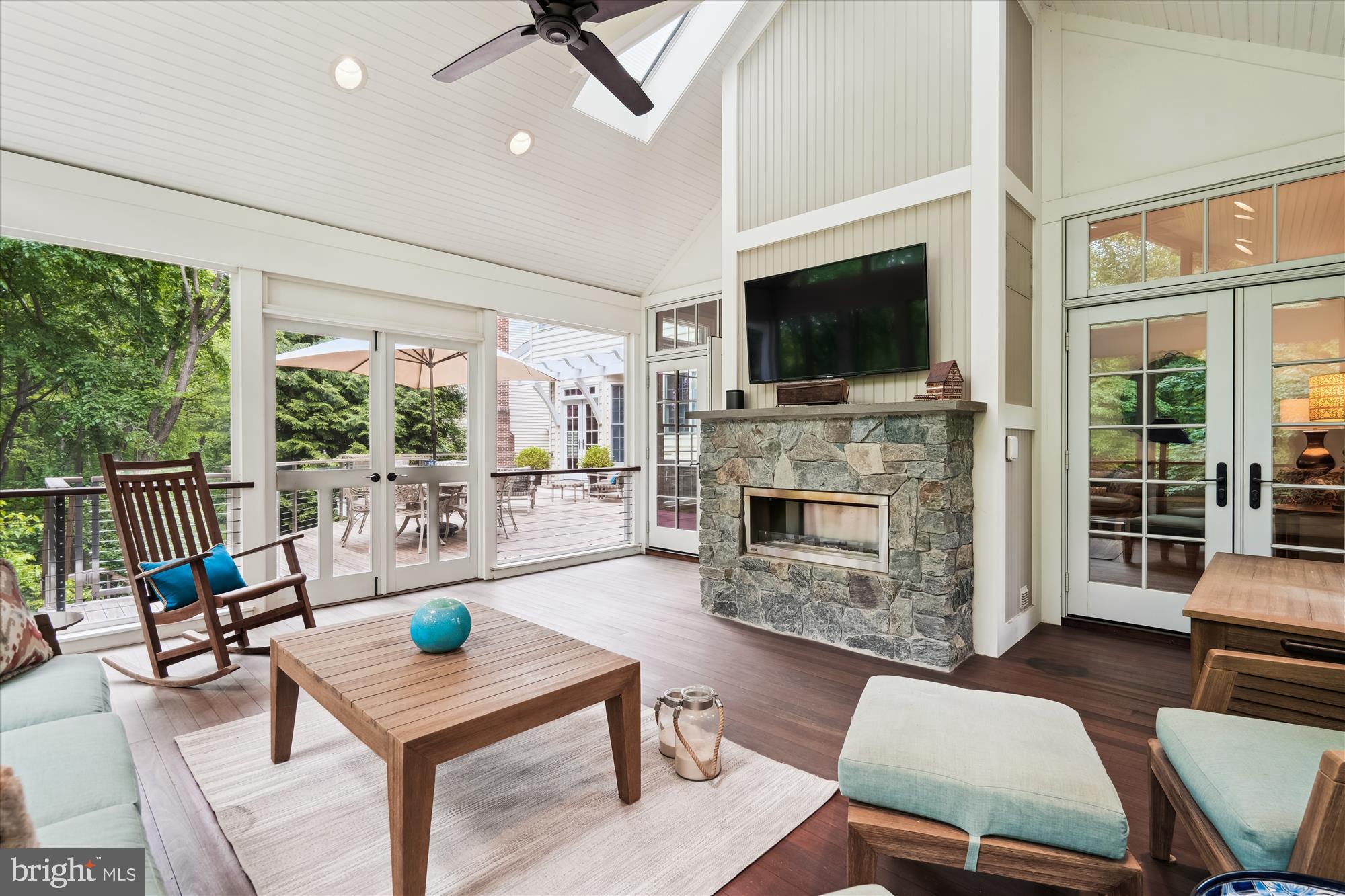 VILLAGE OF RIVER HILL - Residential