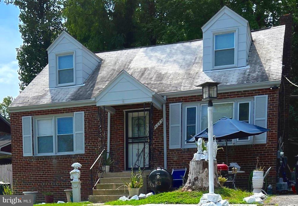 TEMPLE HILLS PARK - Residential