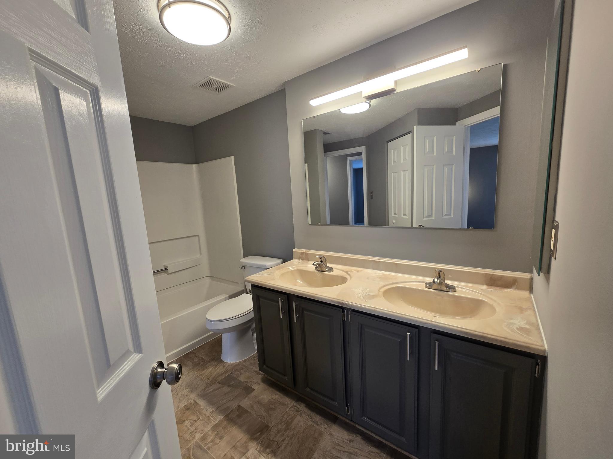 FREDERICKTOWNE VILLAGE - Residential