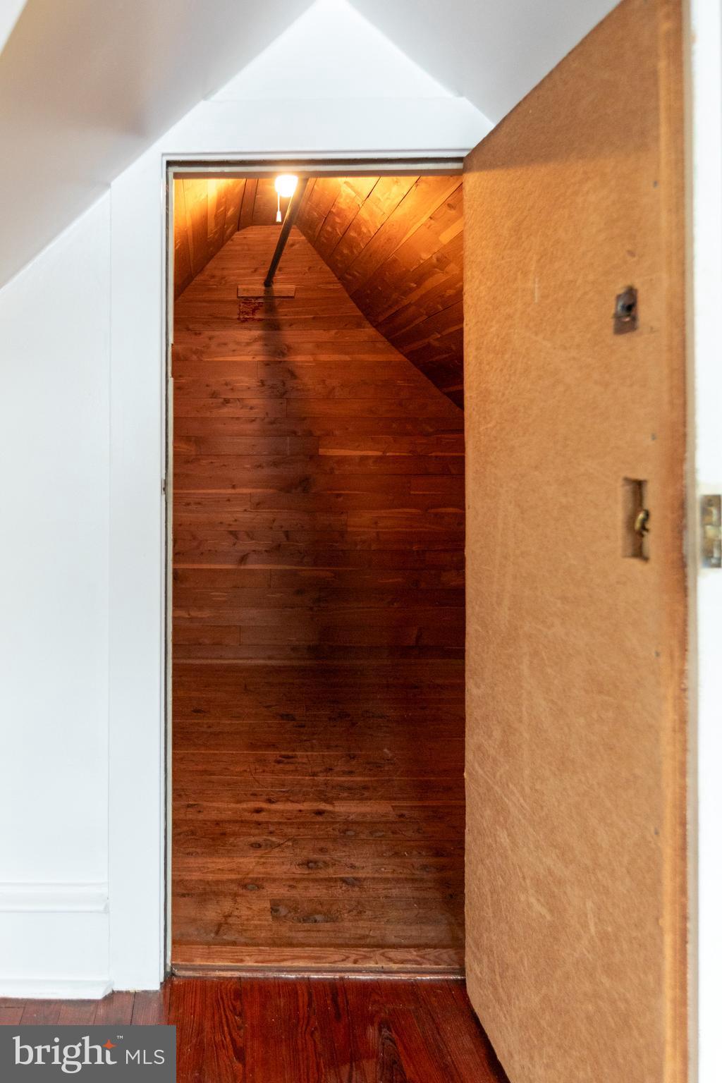 NORTHWOOD - Residential