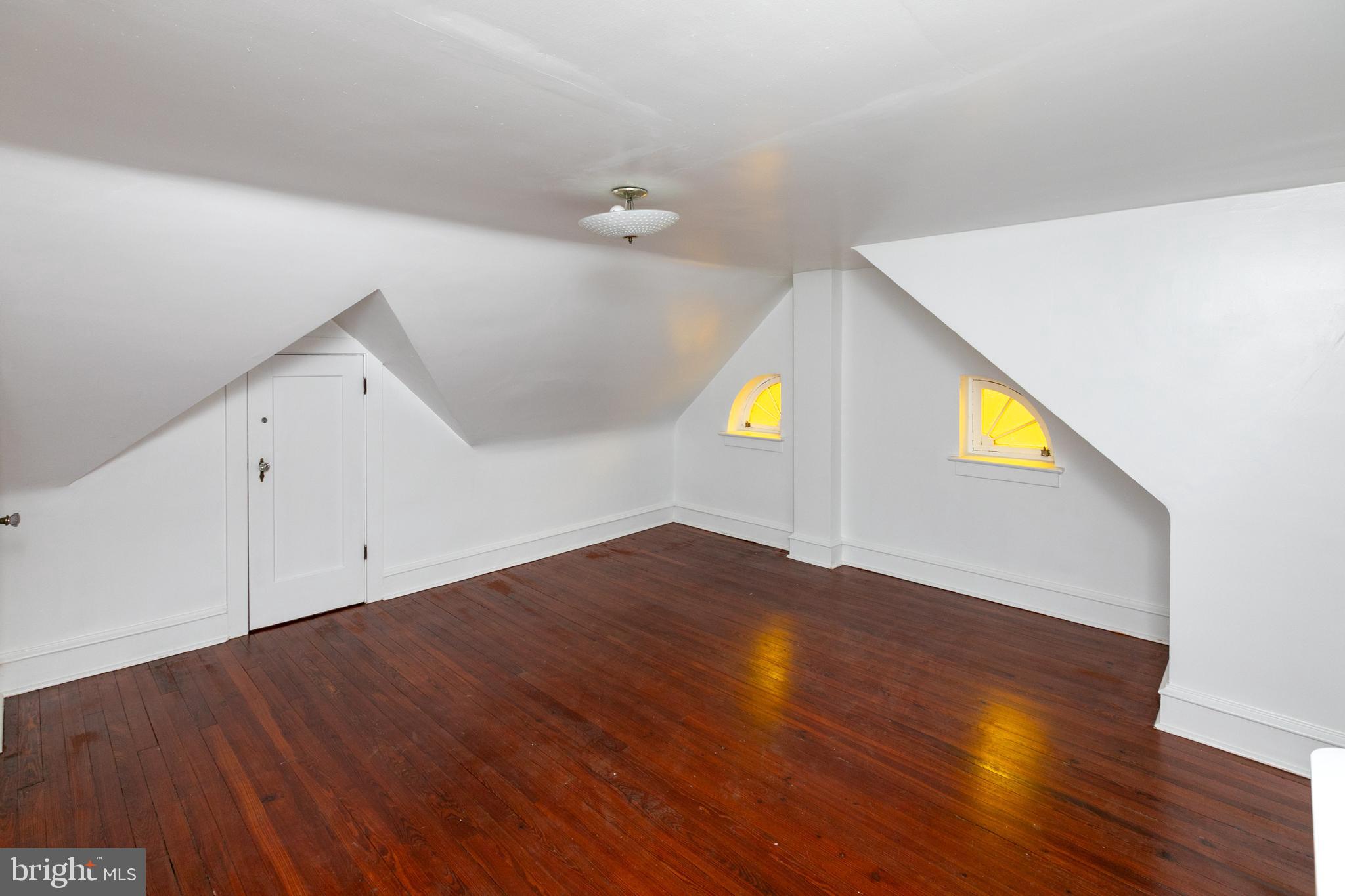 NORTHWOOD - Residential