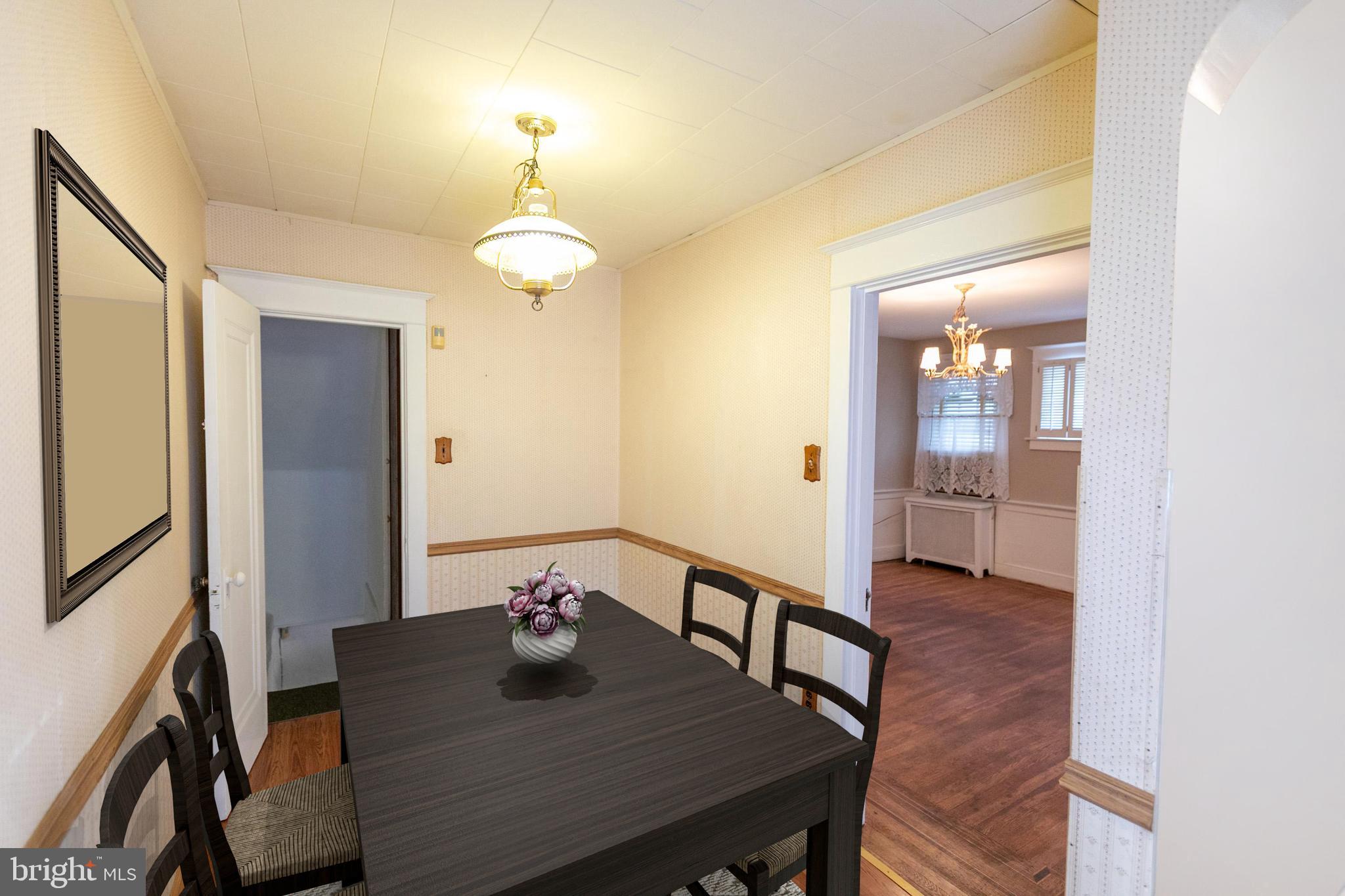 1052 ALLENGROVE STREET