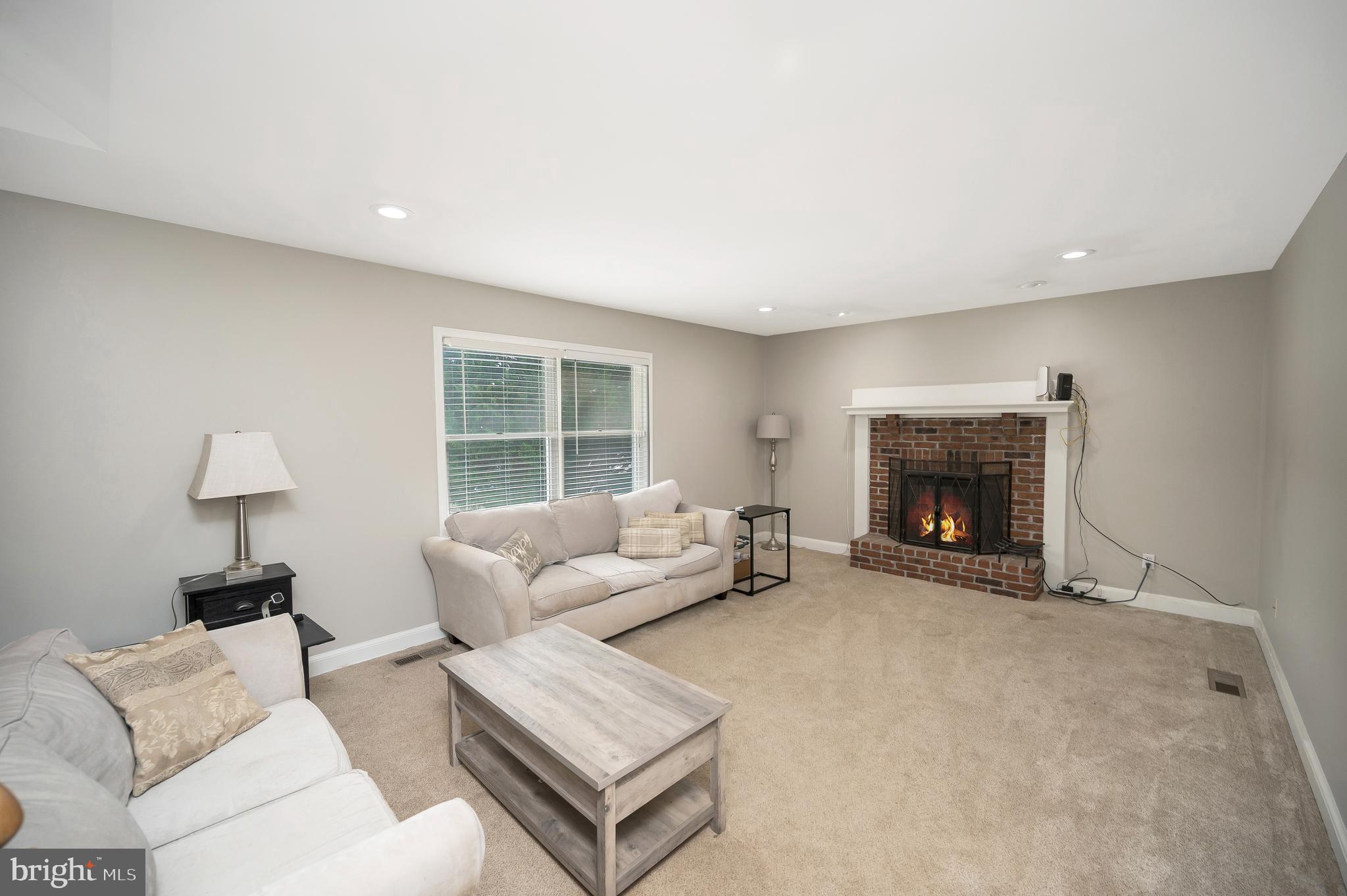 MOSBY WOODS - Residential