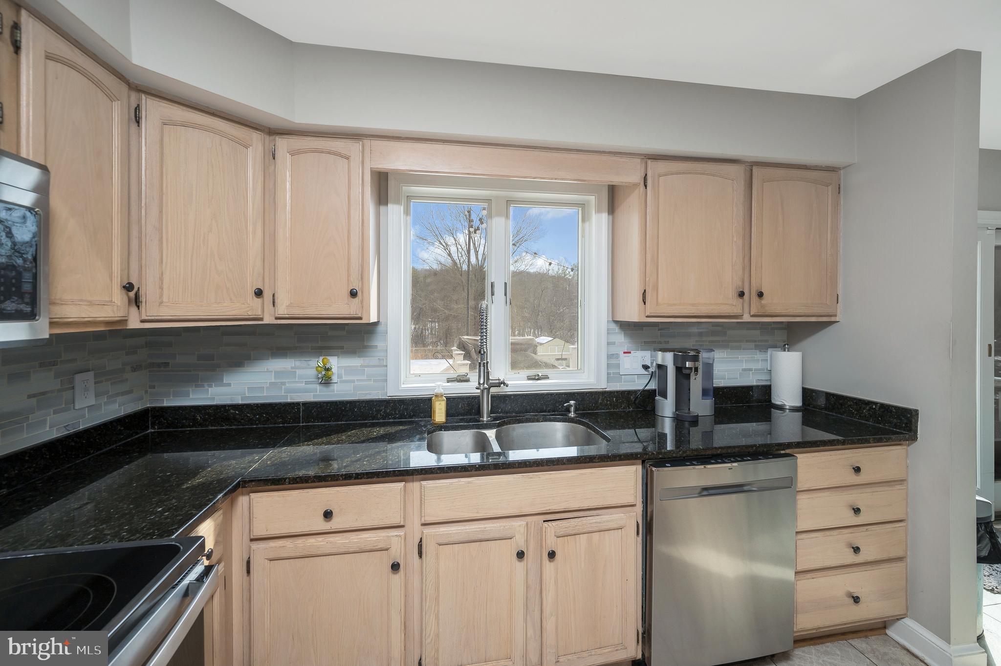 MOSBY WOODS - Residential