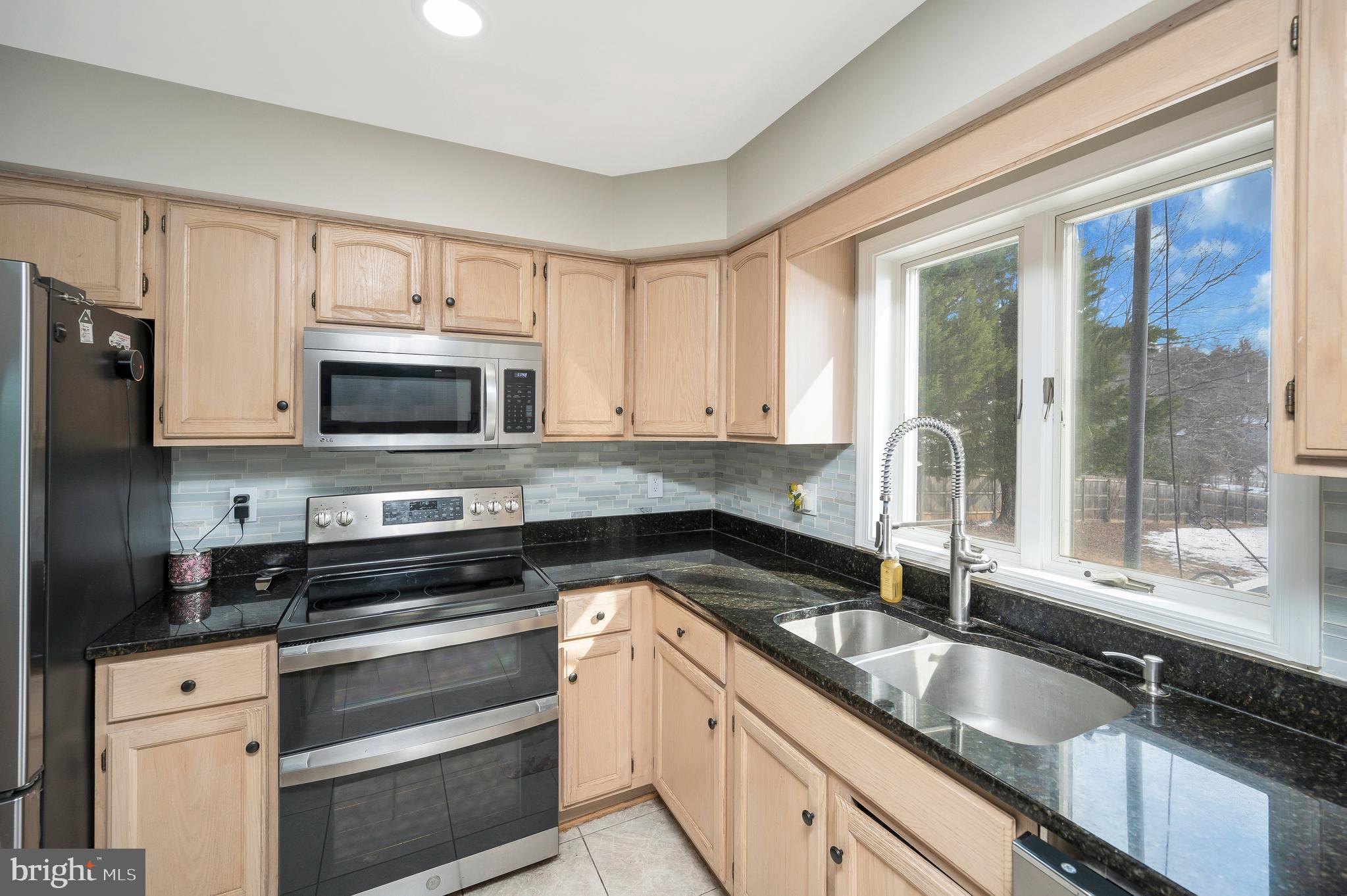 MOSBY WOODS - Residential