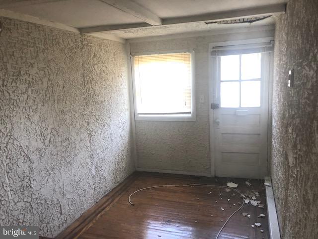 WINDSOR HILLS - Residential