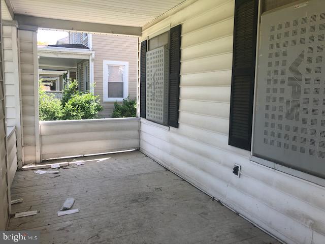 WINDSOR HILLS - Residential