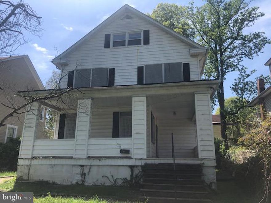 INVESTMENT OPPORTUNITY!  NON-CONFORMING 3 UNIT COLONIAL WITH ENDLESS POSSIBILITIES!  Property is zoned as a single family residence but consists of 1 one bed/1 bath unit, 1 two bed/1 bath unit, and 1 three bed/1 bath unit.  Great opportunity to fix up and add to your rental portfolio or renovate into a single family residence and resell.  Sold As-is!  Seller will make no repairs