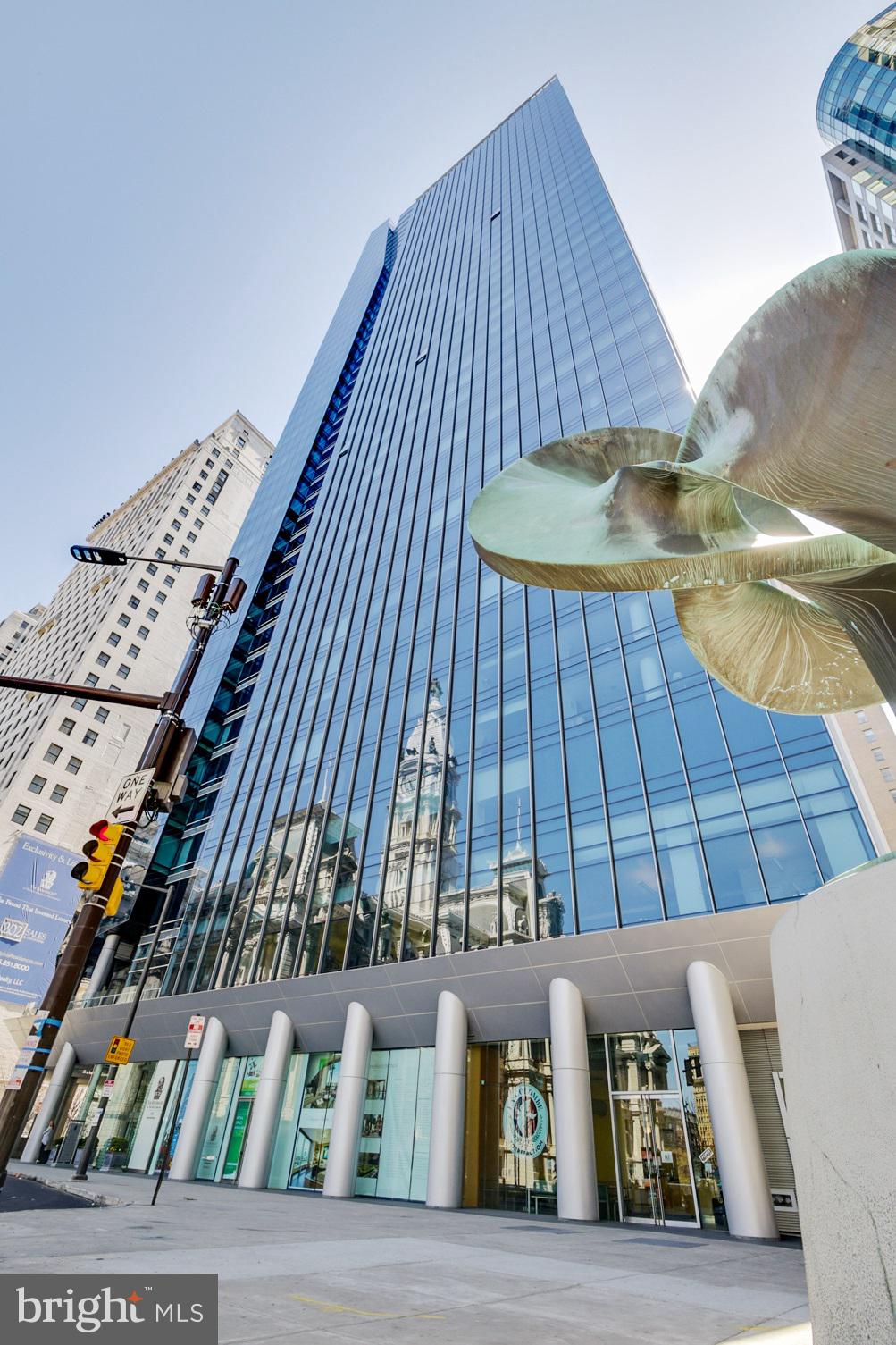 AVENUE OF THE ARTS - Residential