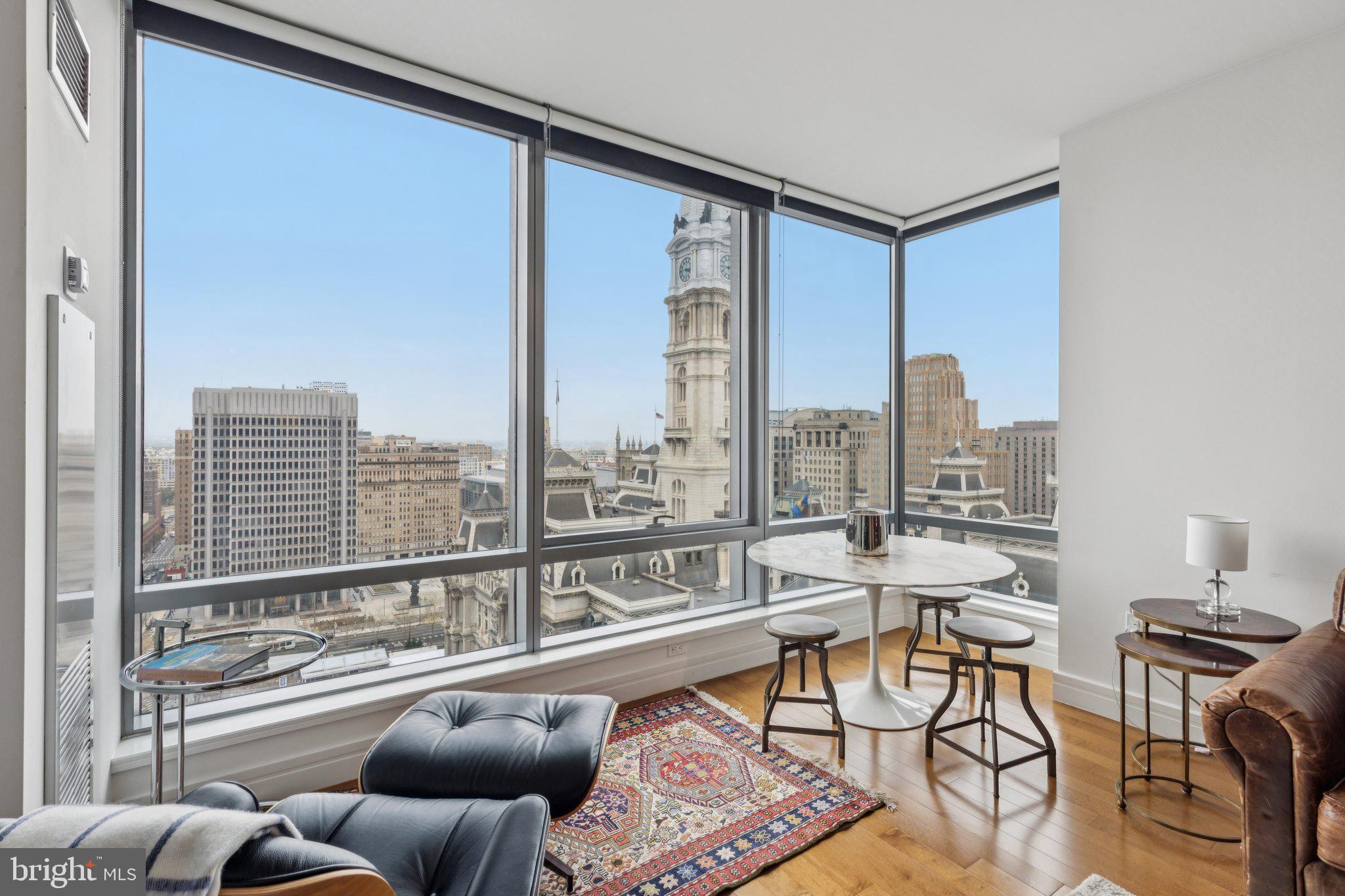 AVENUE OF THE ARTS - Residential