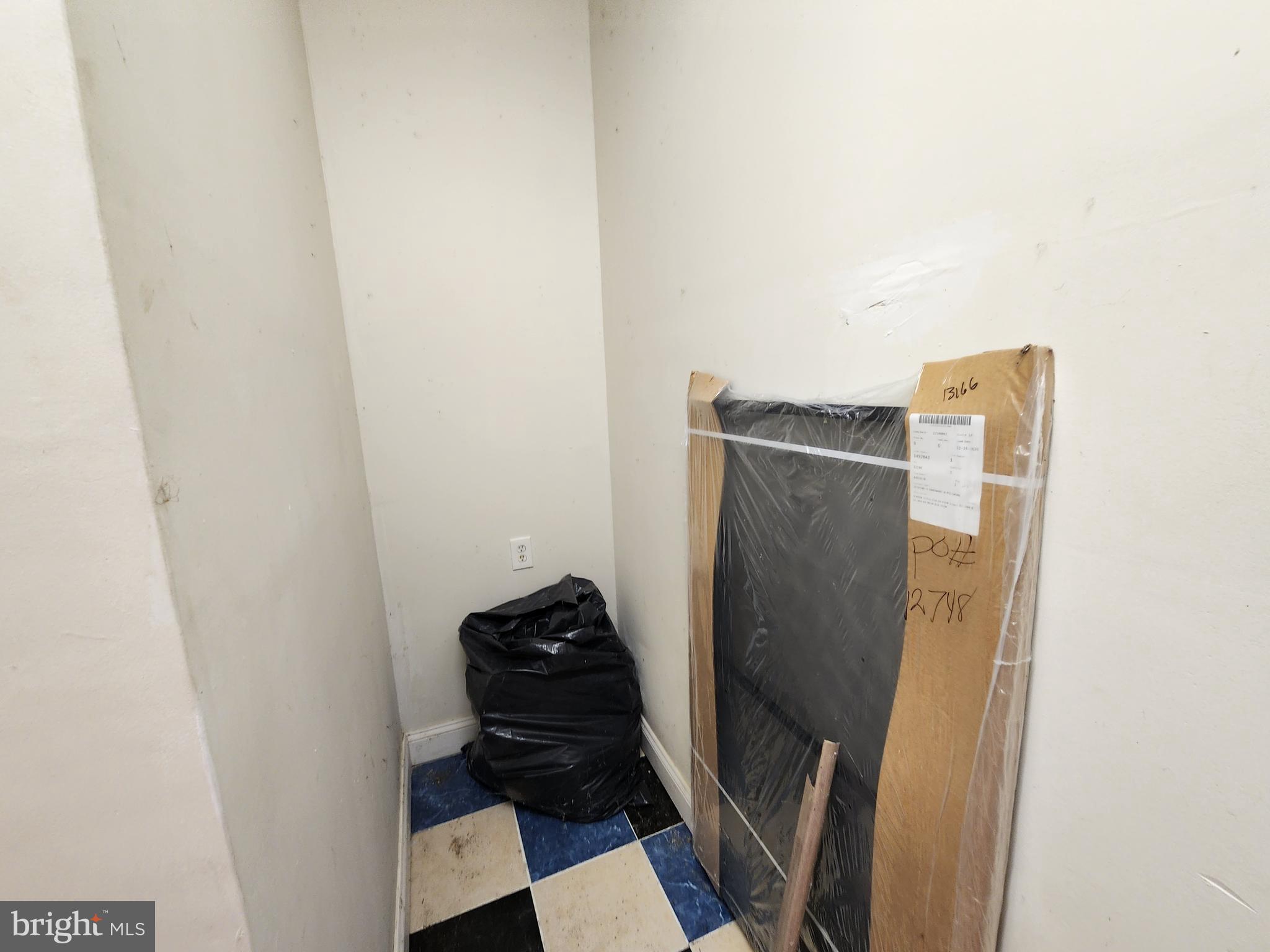 FRANKLIN SQUARE HISTORIC DISTRICT - Residential