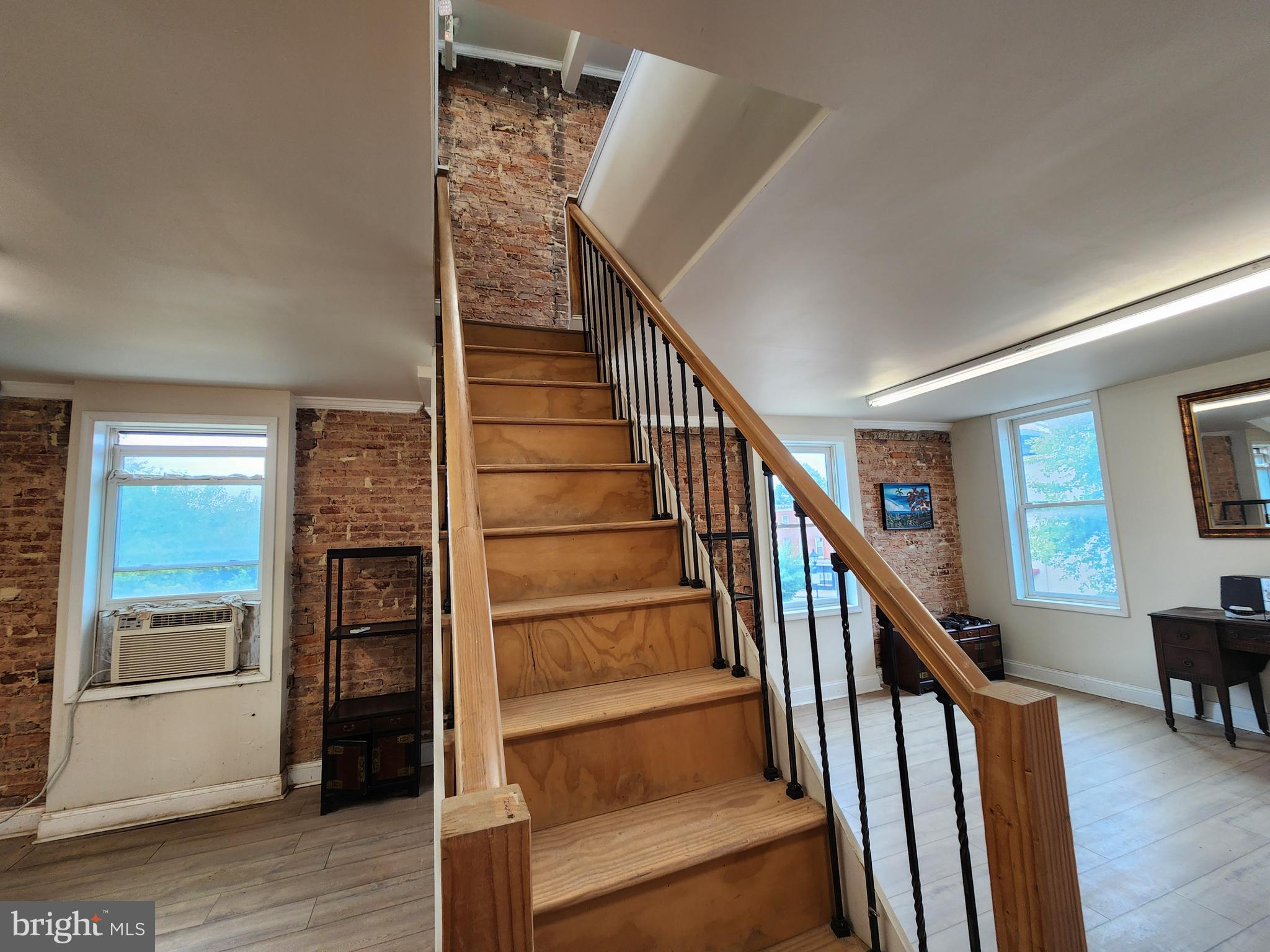 FRANKLIN SQUARE HISTORIC DISTRICT - Residential