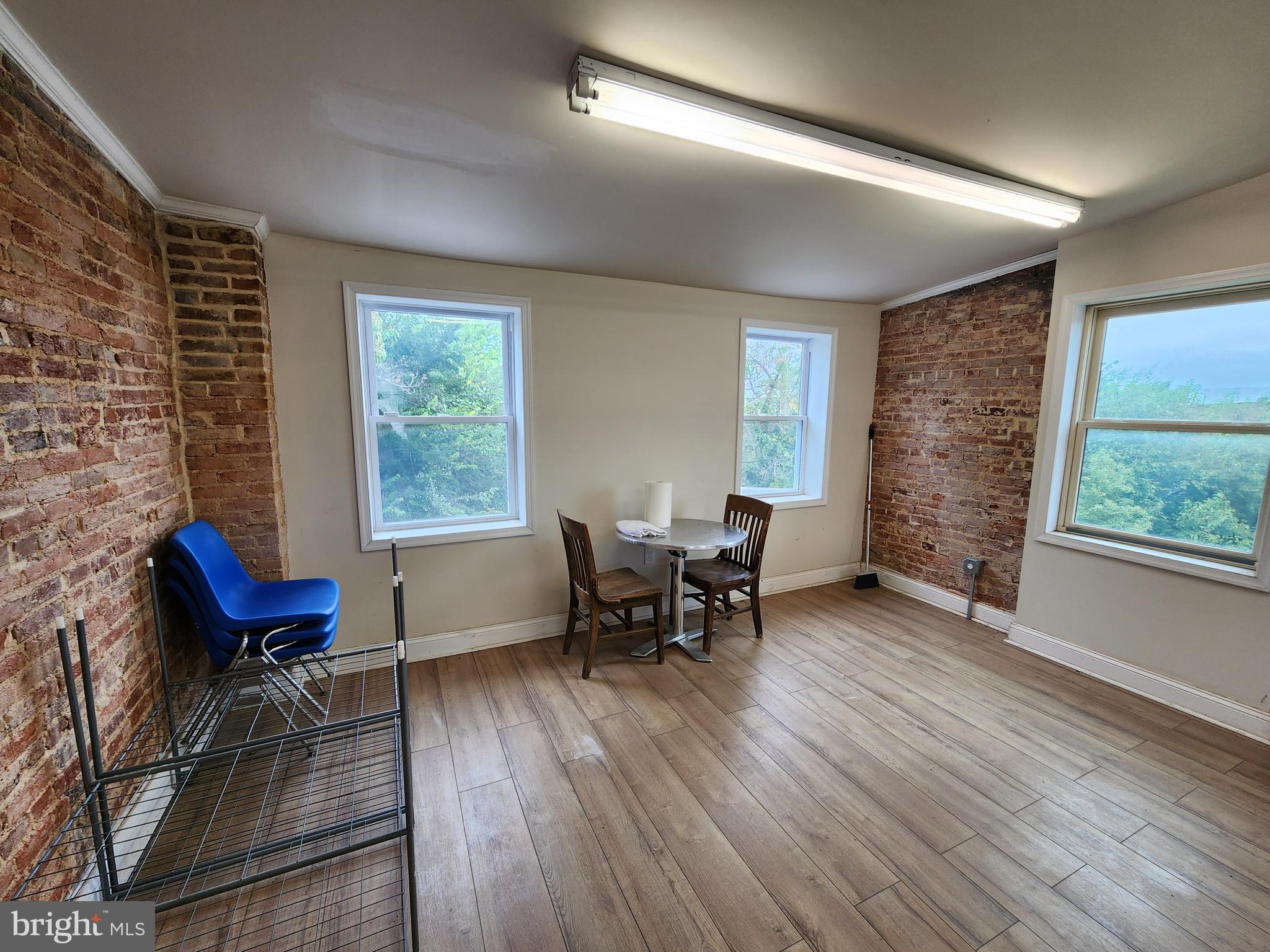 FRANKLIN SQUARE HISTORIC DISTRICT - Residential