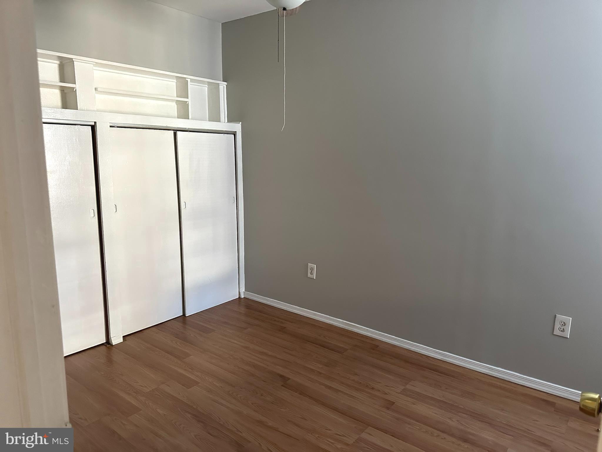 PORT RICHMOND - Residential Lease