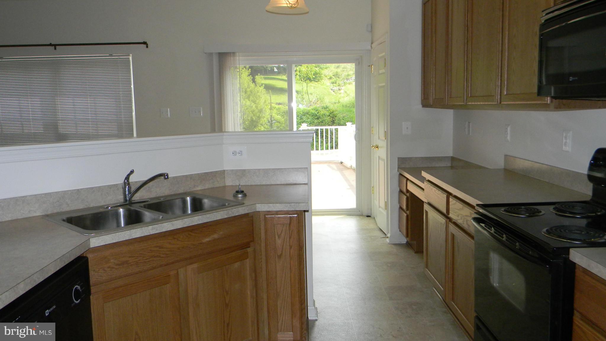 FRENCHTOWN CROSSING - Residential