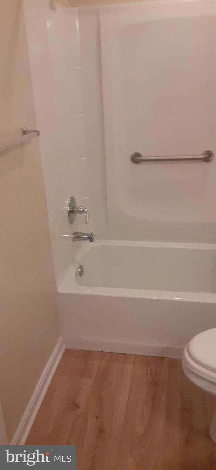 PERRY HALL - Residential