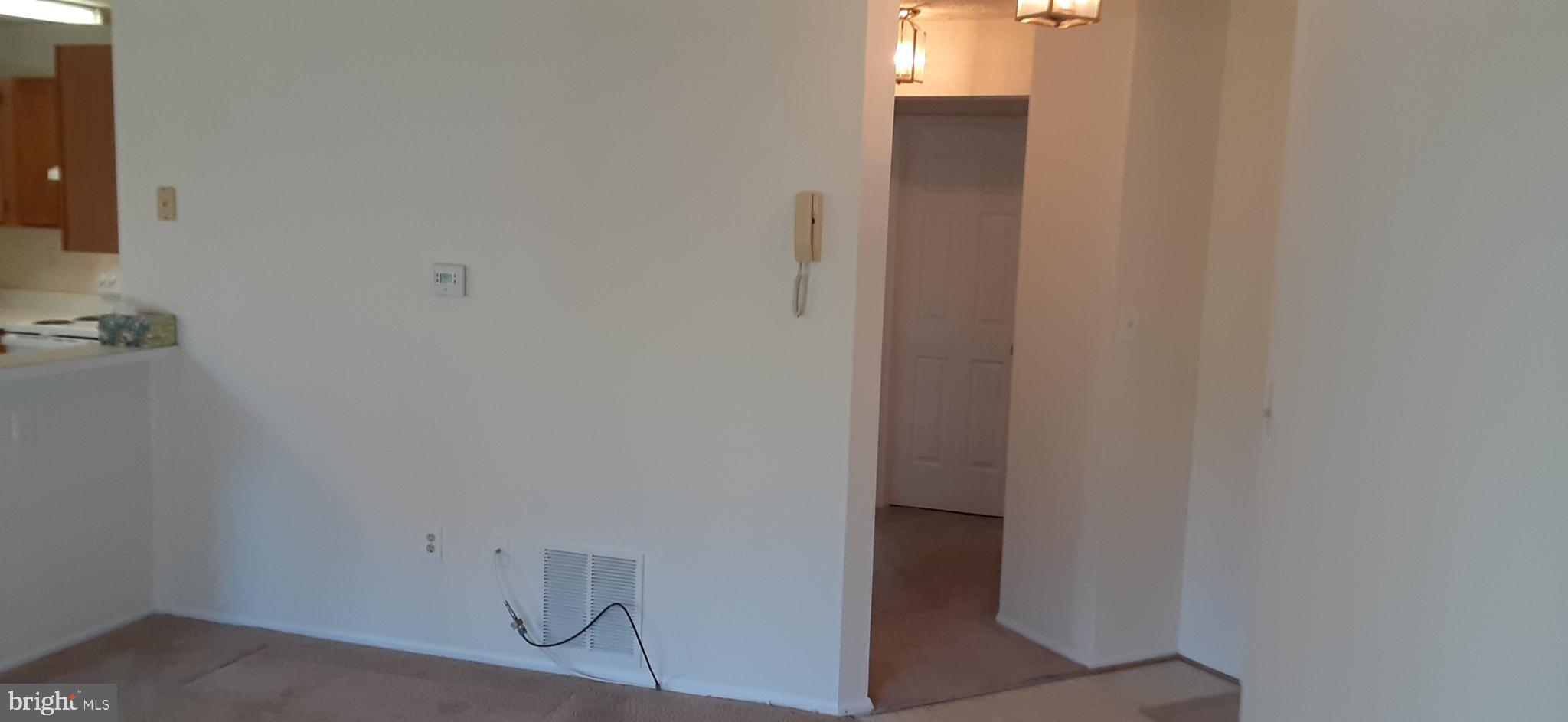 PERRY HALL - Residential