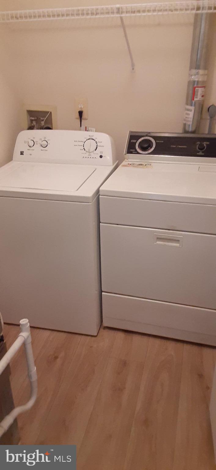 PERRY HALL - Residential