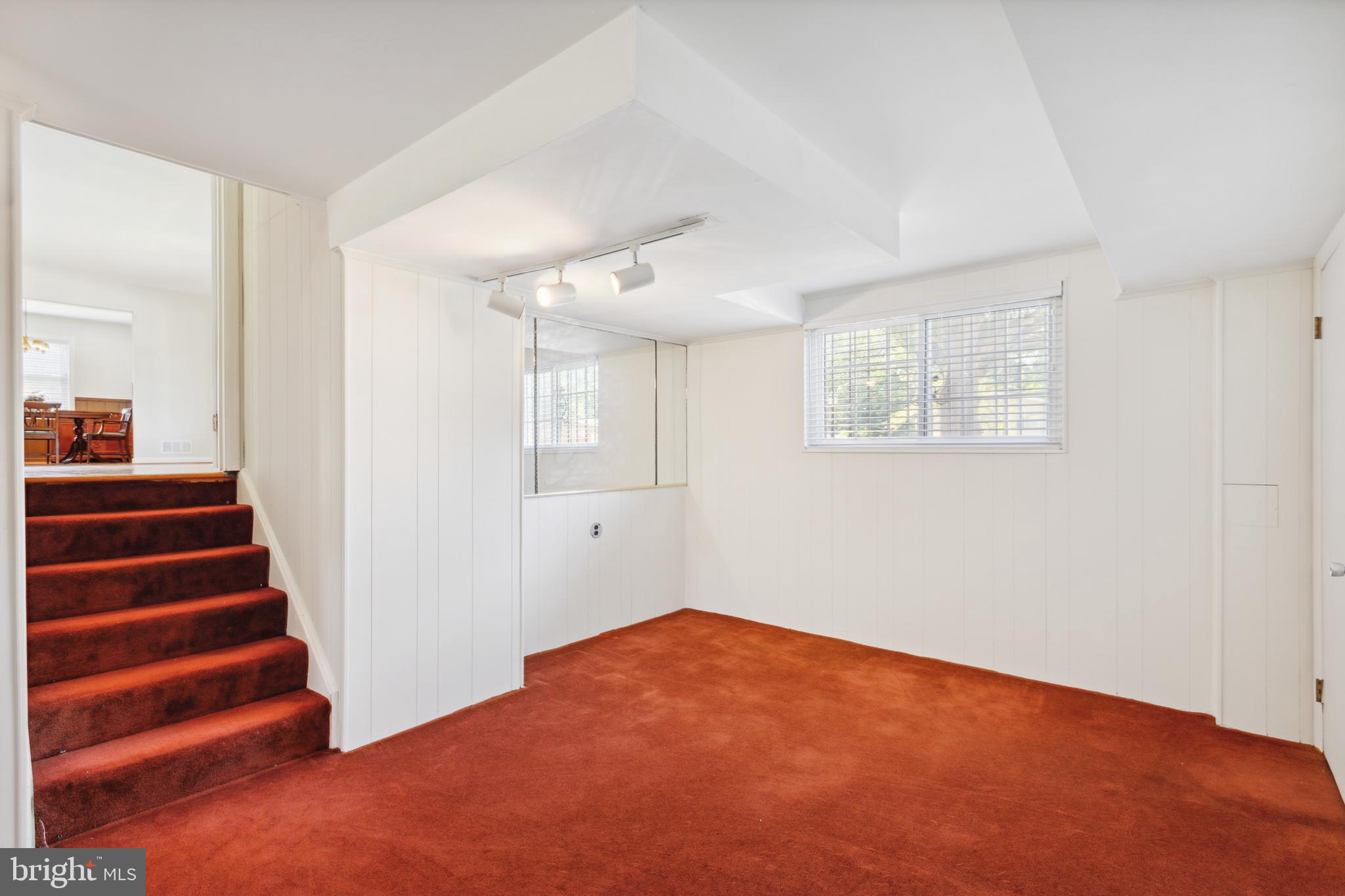 ROSECROFT PARK - Residential