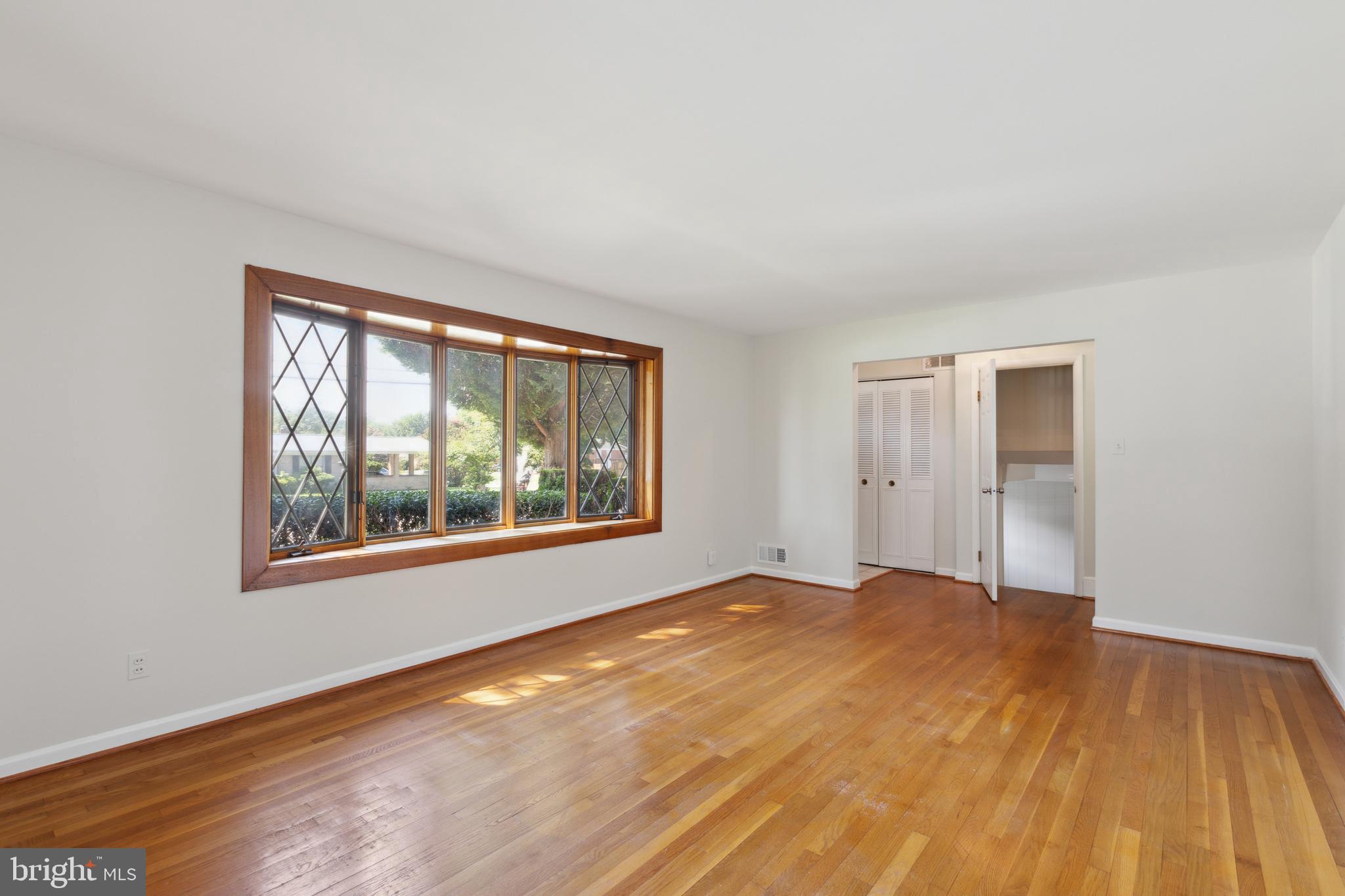 ROSECROFT PARK - Residential