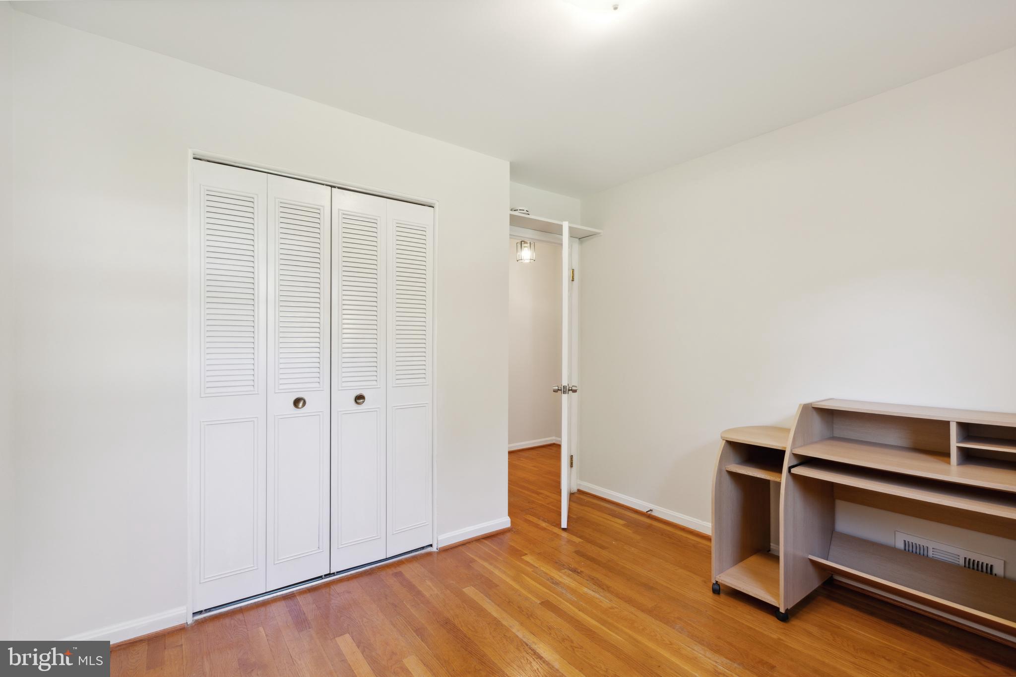 ROSECROFT PARK - Residential