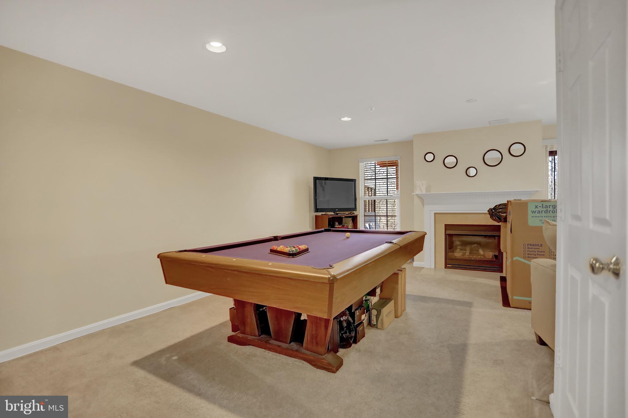 OWINGS MILLS - Residential