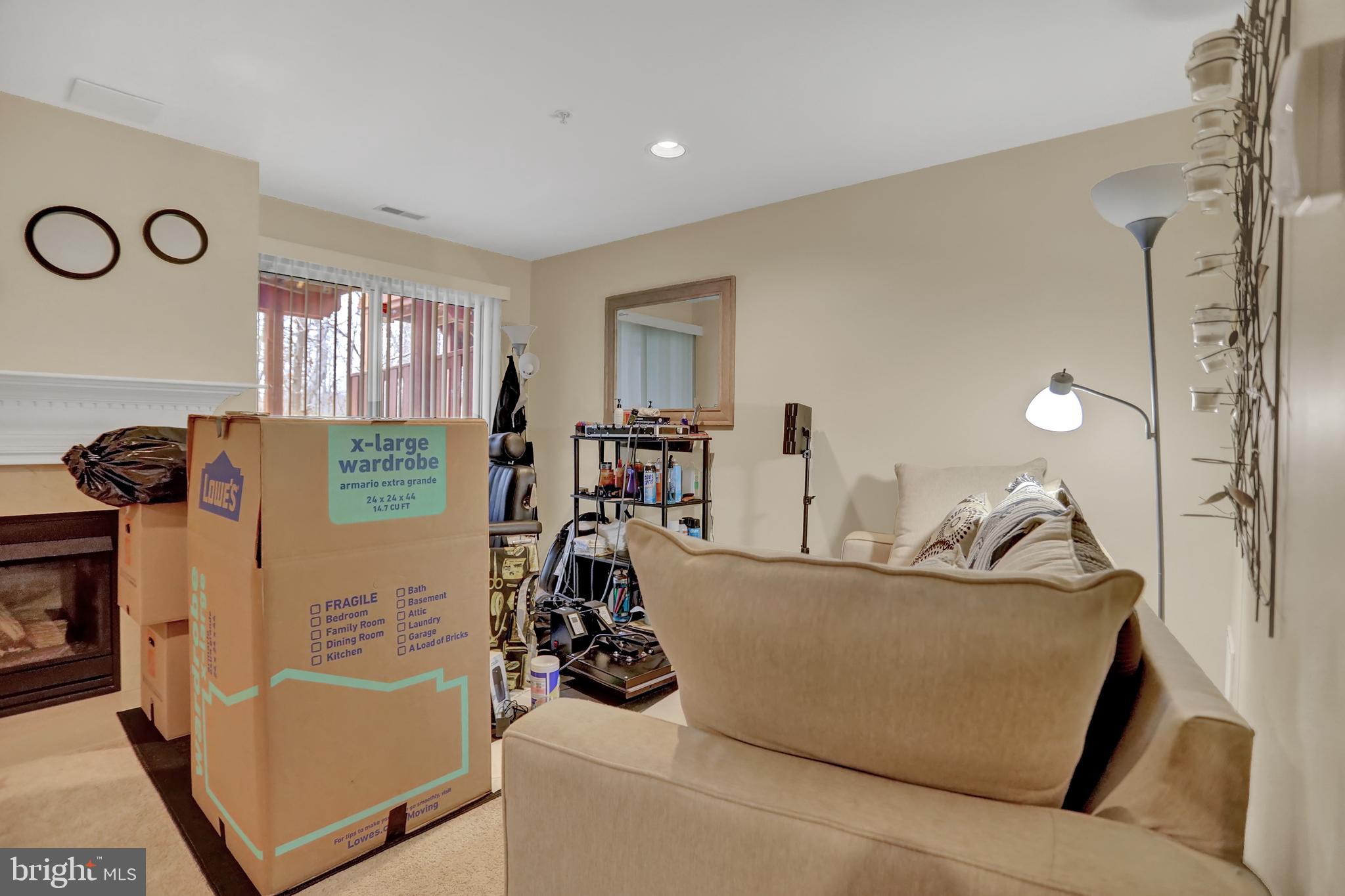 OWINGS MILLS - Residential