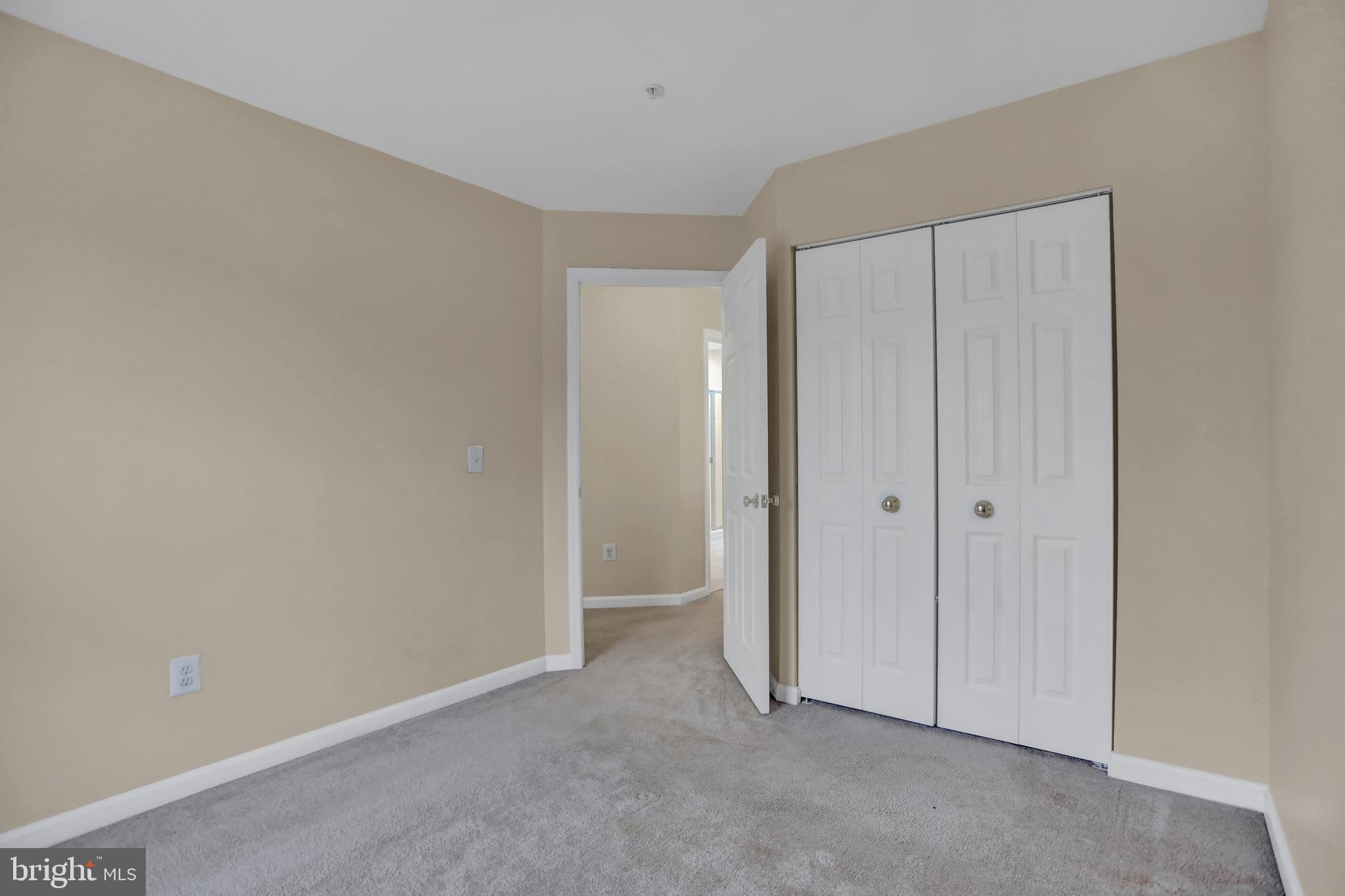 OWINGS MILLS - Residential